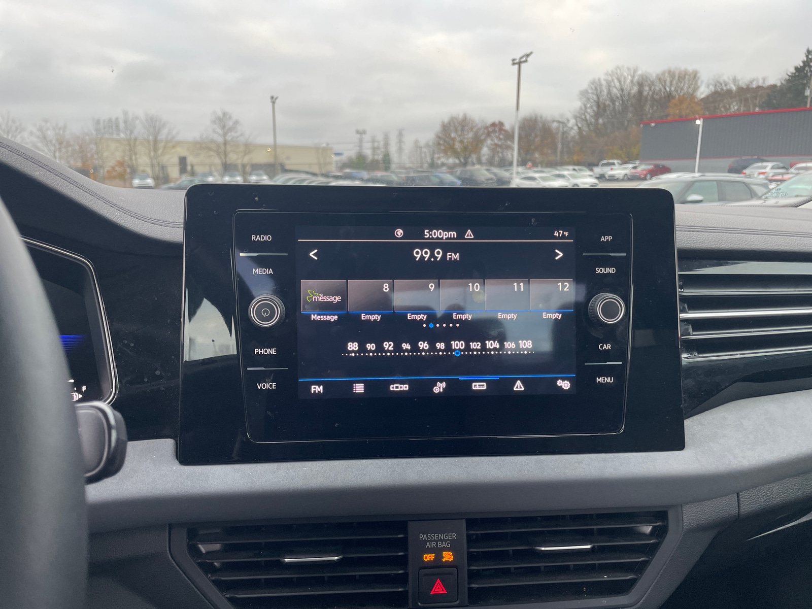 Thumbnail: 2025 Volkswagen Jetta - 4