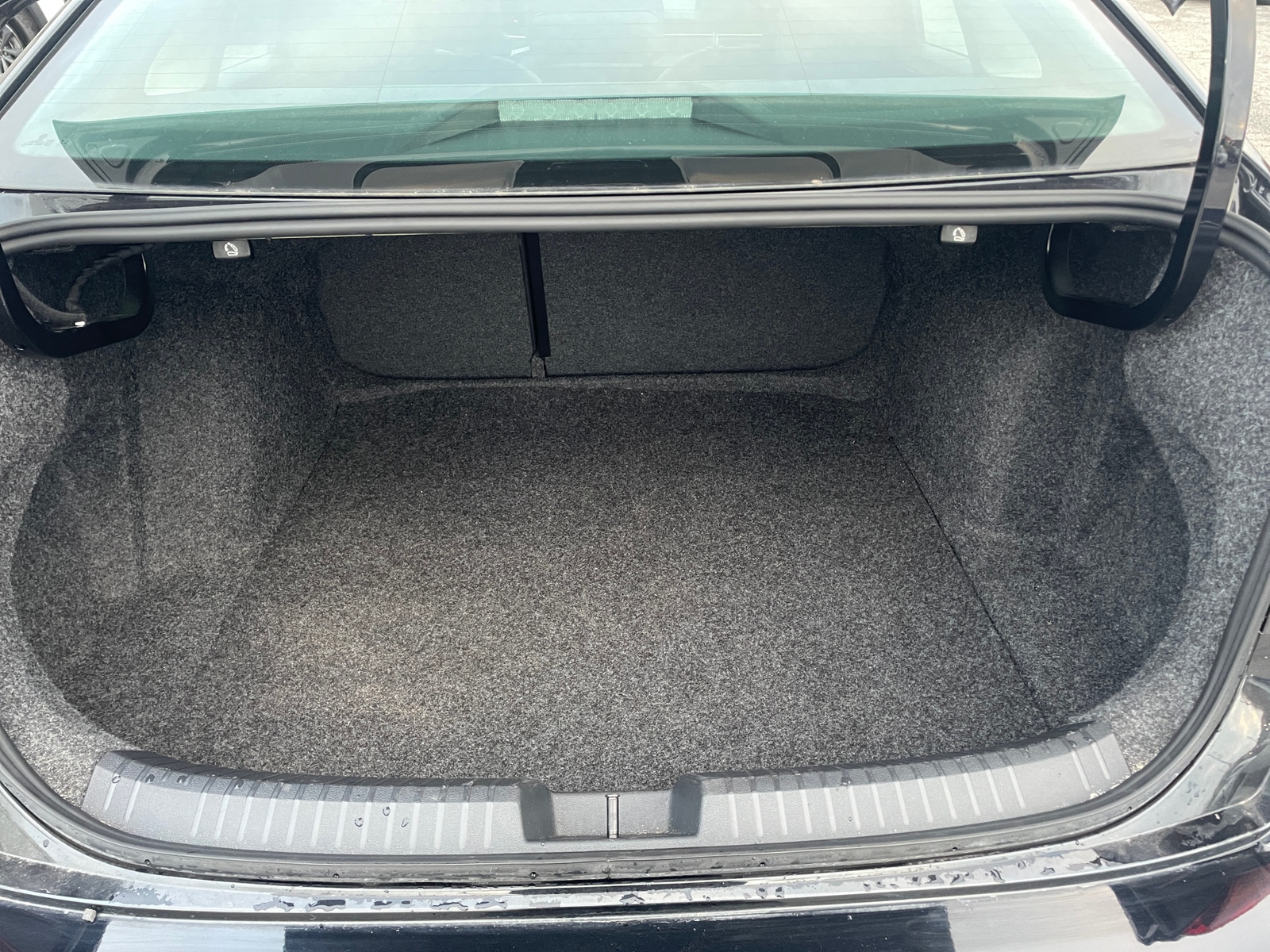 Thumbnail: 2025 Volkswagen Jetta - 6