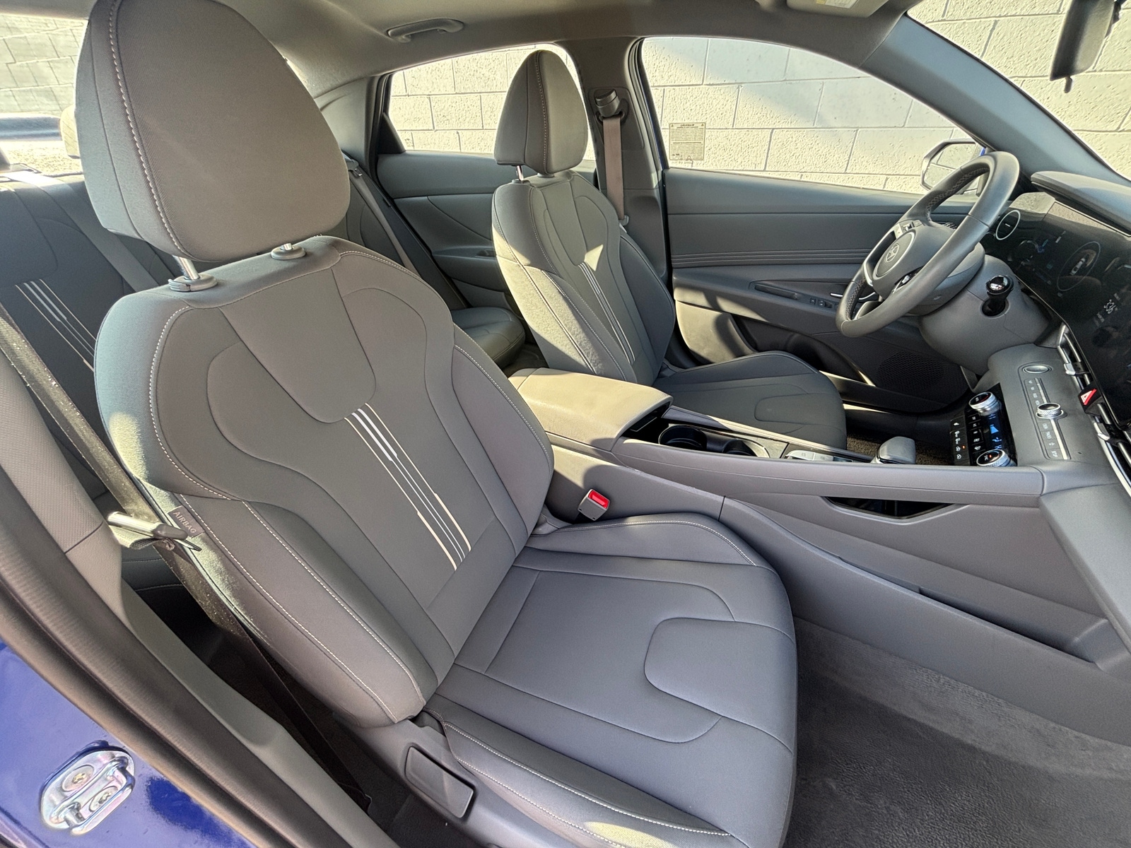 Thumbnail: 2025 Hyundai Elantra - 2