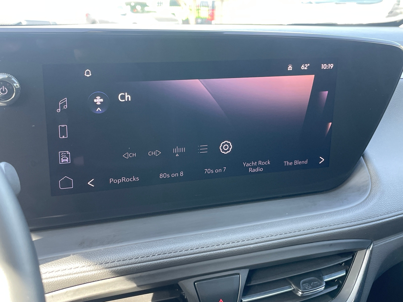 Thumbnail: 2025 Buick Encore GX - 4