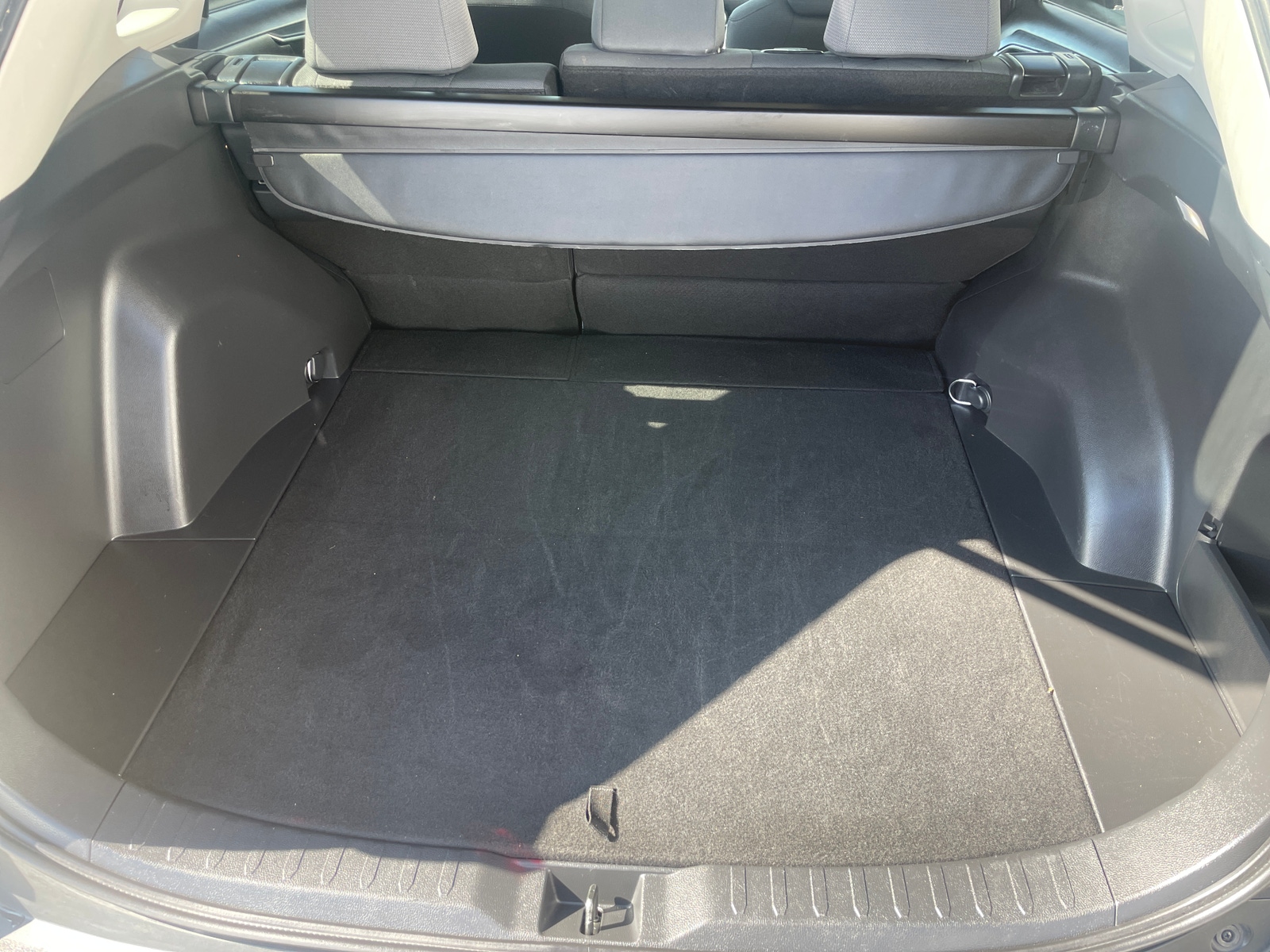 Thumbnail: 2025 Toyota RAV4 - 6