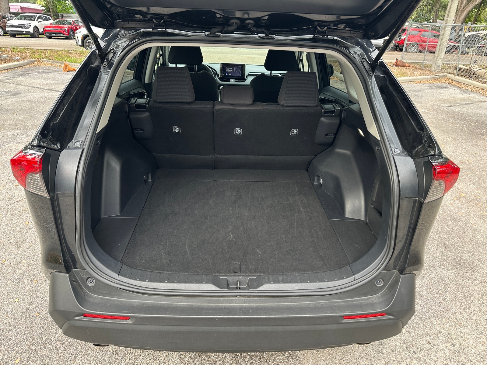 Thumbnail: 2025 Toyota RAV4 - 4