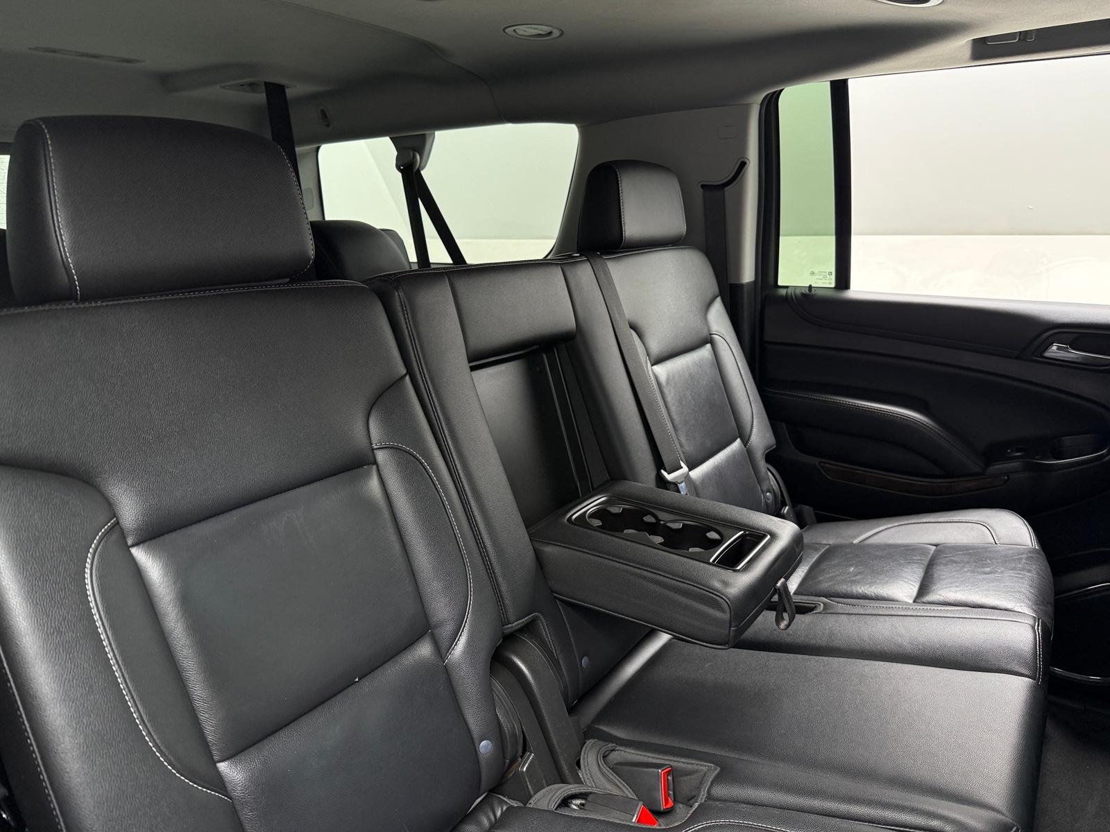 Thumbnail: 2020 Chevrolet Suburban - 5