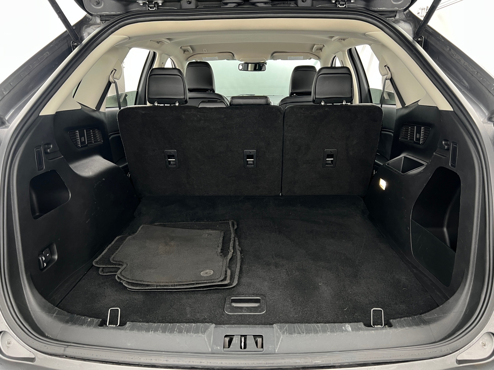 Thumbnail: 2024 Ford Edge - 6