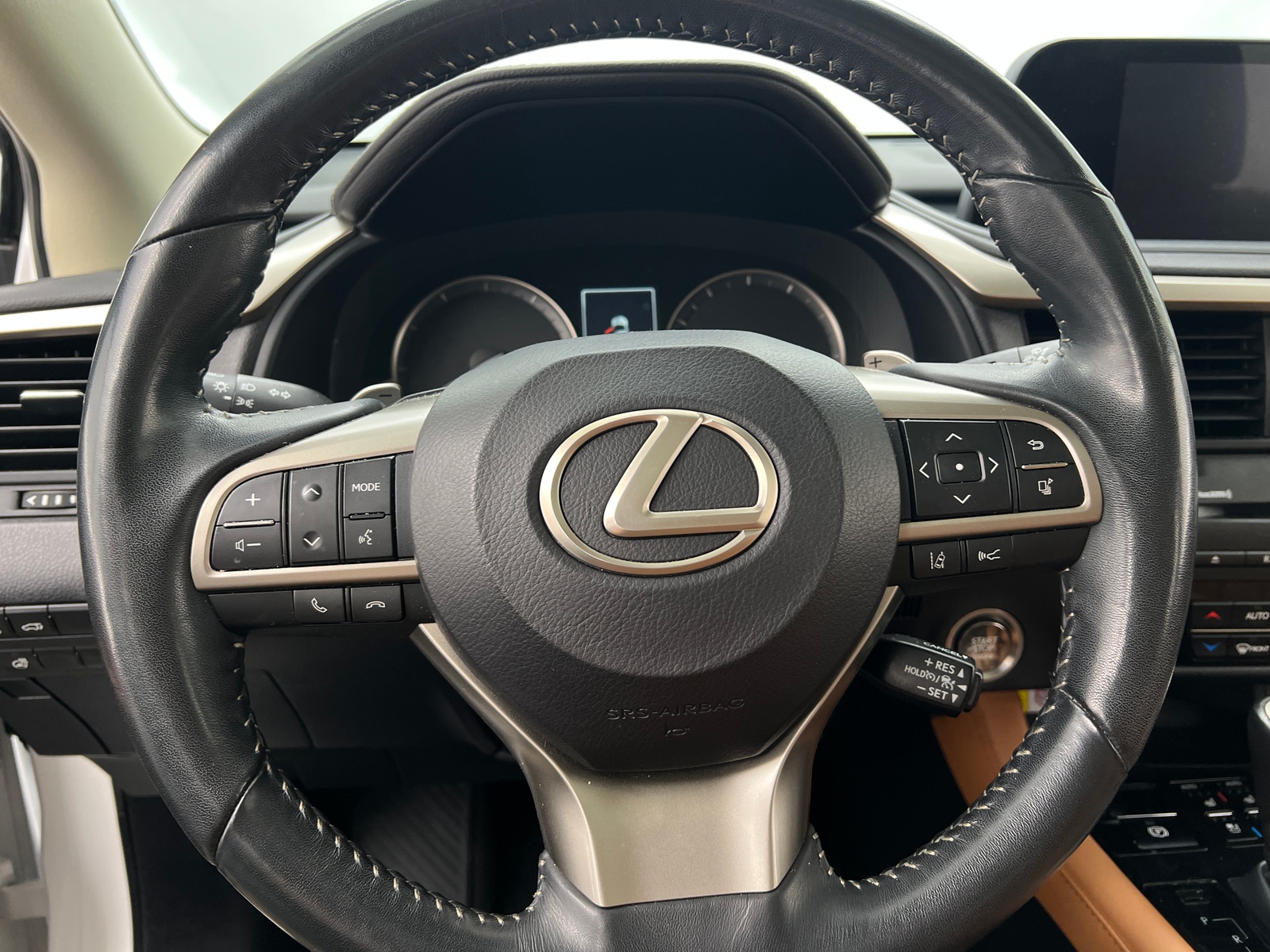 Thumbnail: 2021 Lexus RX - 4