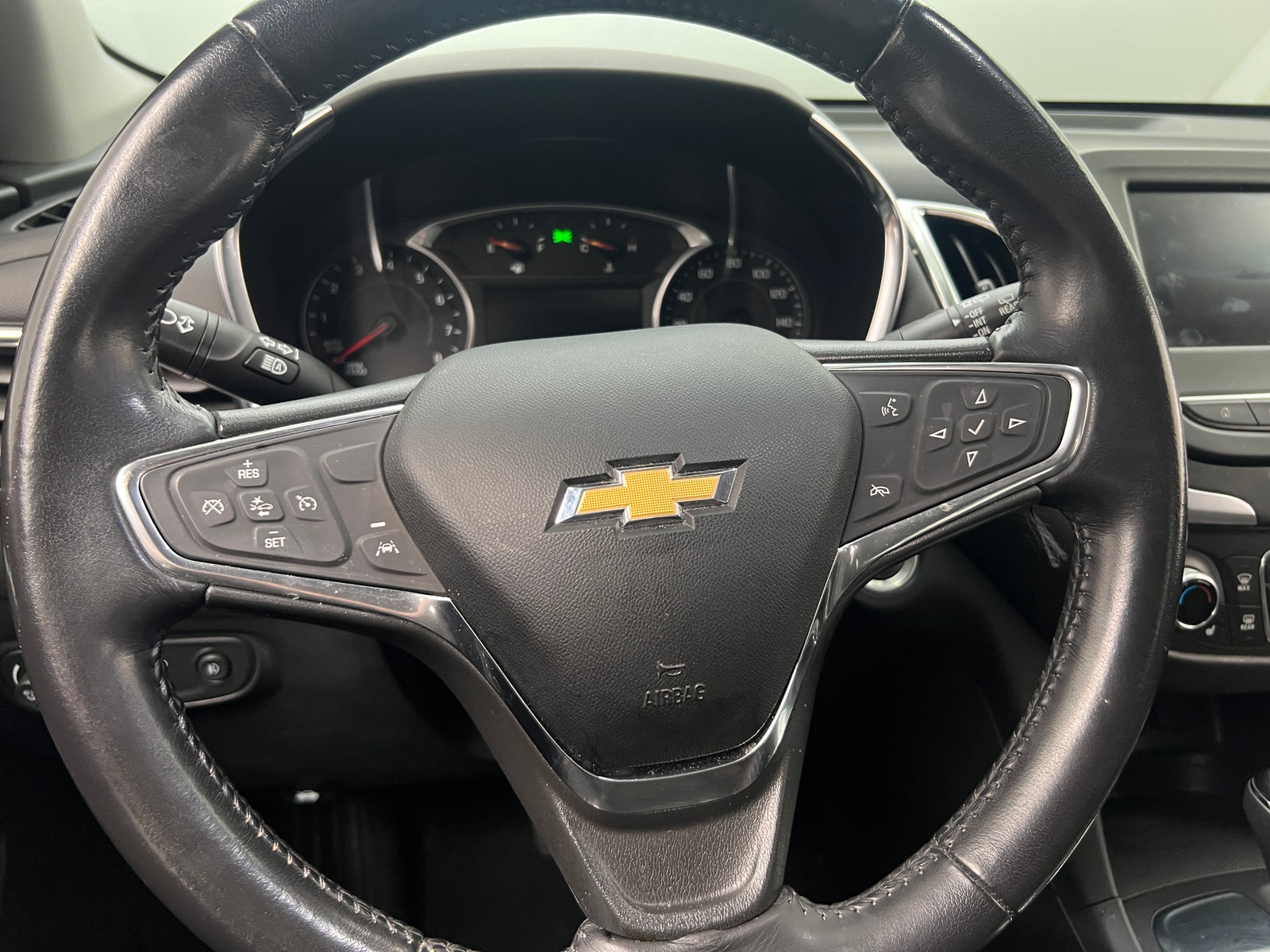 Thumbnail: 2021 Chevrolet Equinox - 5