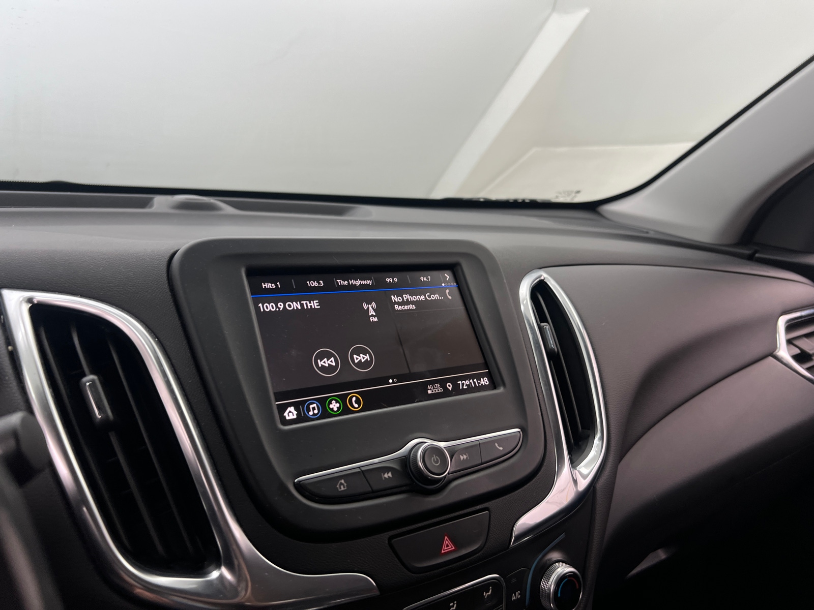 Thumbnail: 2021 Chevrolet Equinox - 4