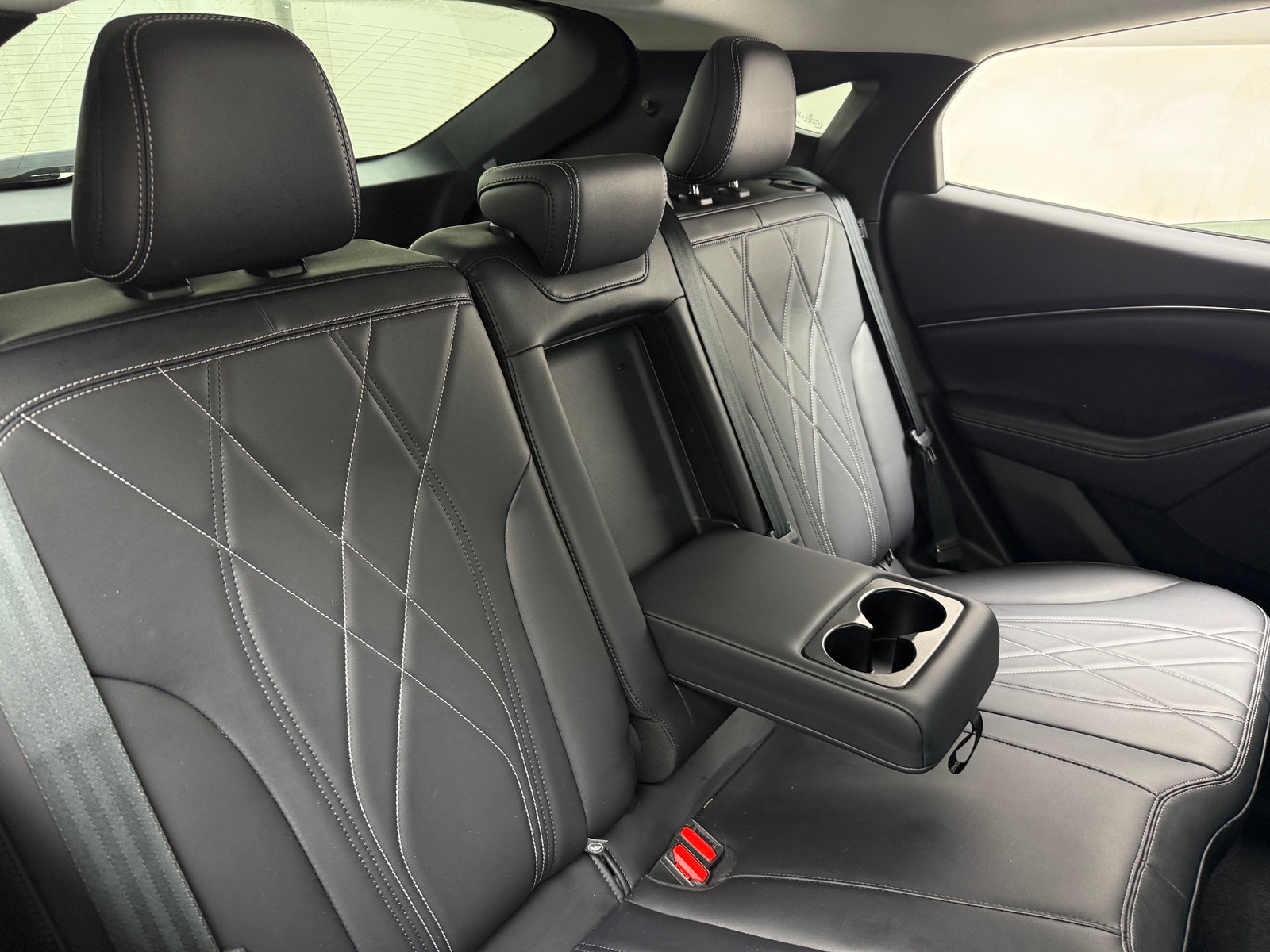 Thumbnail: 2022 Ford Mustang Mach-E - 5