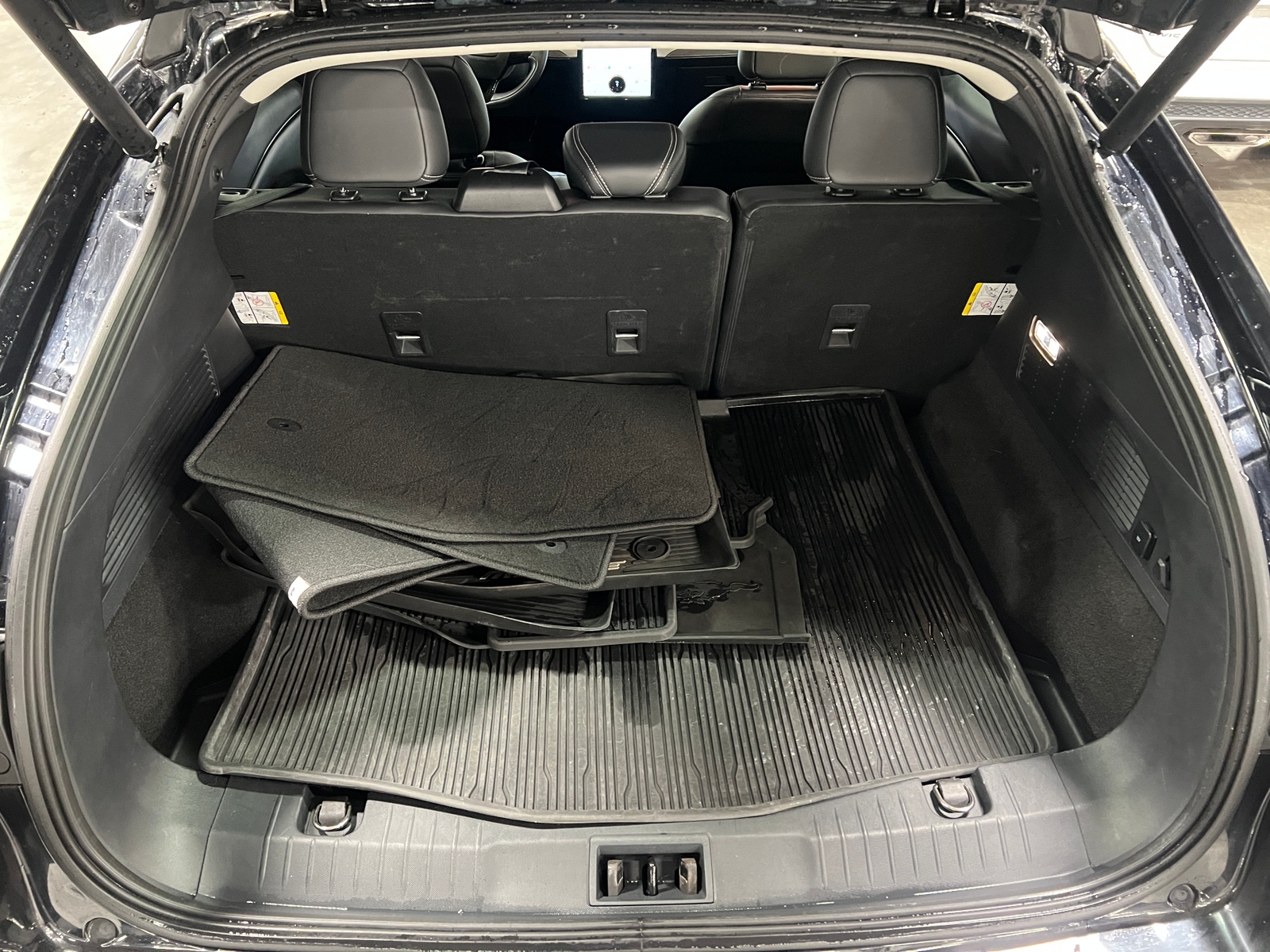 Thumbnail: 2022 Ford Mustang Mach-E - 6