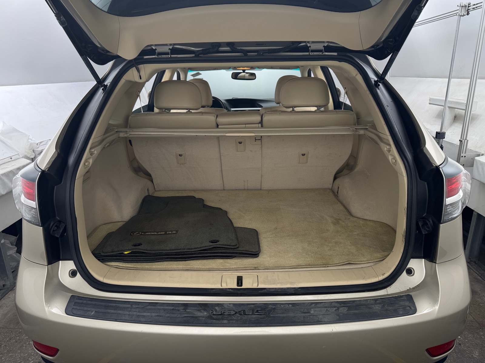 Thumbnail: 2013 Lexus RX - 7