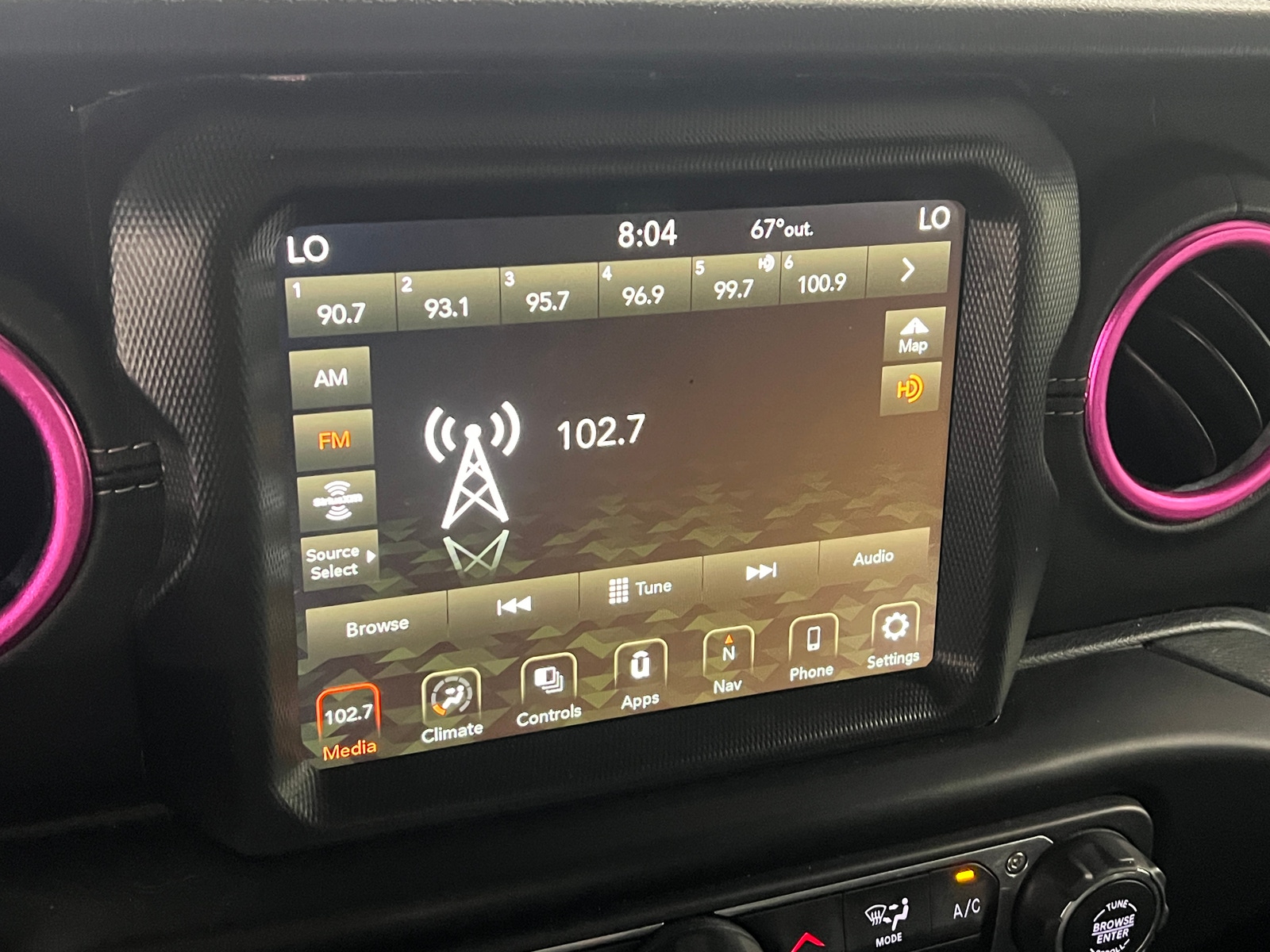 Thumbnail: 2022 Jeep Wrangler - 3