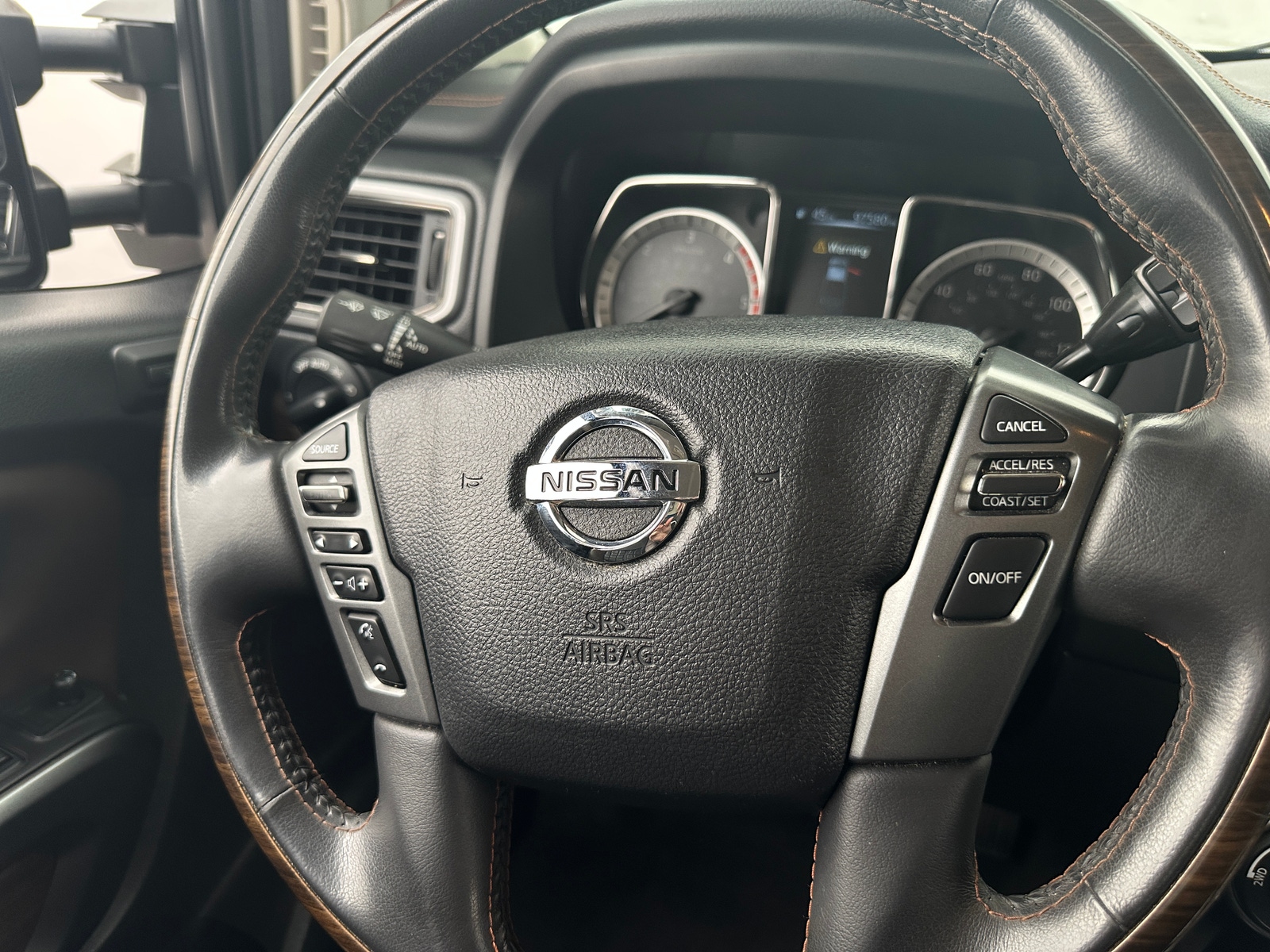 Thumbnail: 2017 Nissan Titan - 4