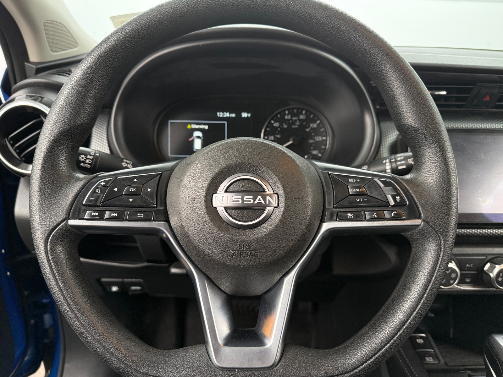 Thumbnail: 2024 Nissan Kicks - 5