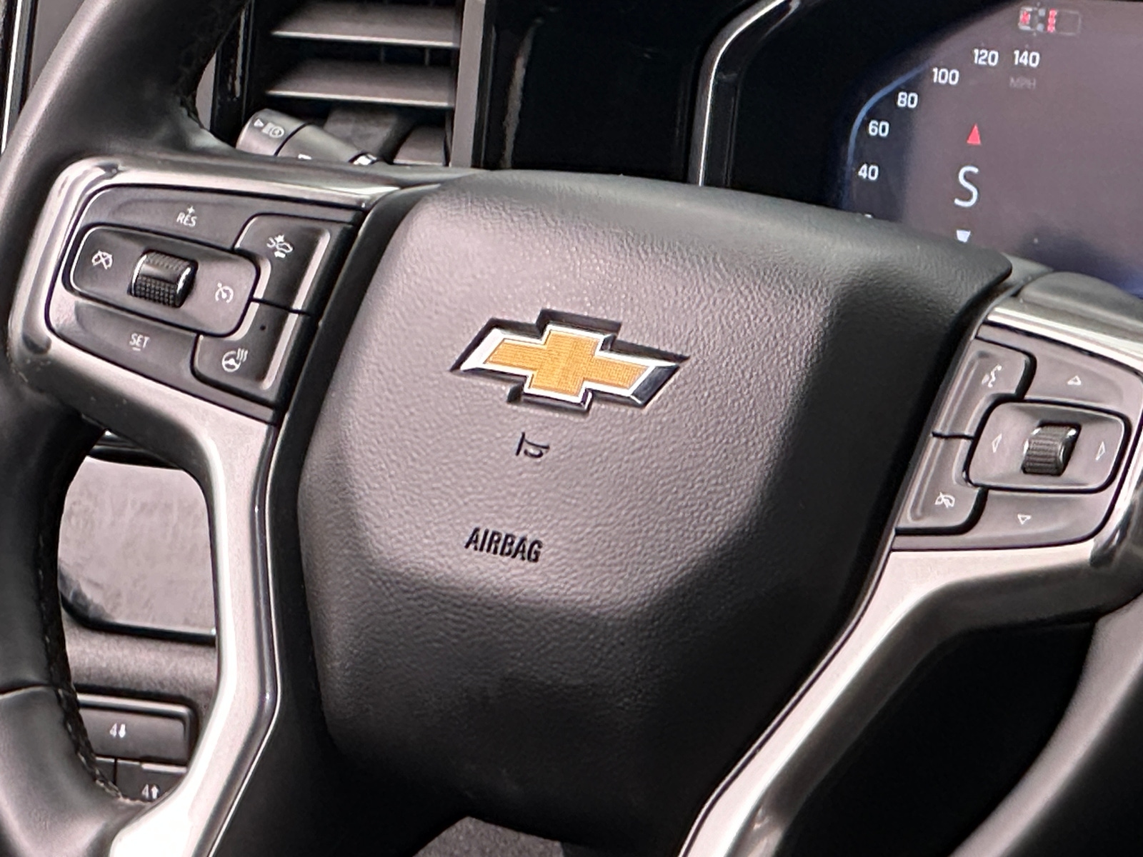 Thumbnail: 2024 Chevrolet Silverado 2500 - 5