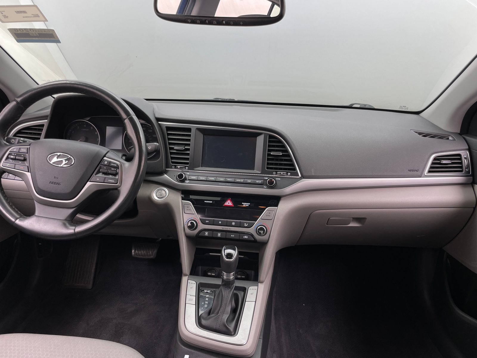 Thumbnail: 2018 Hyundai Elantra - 3