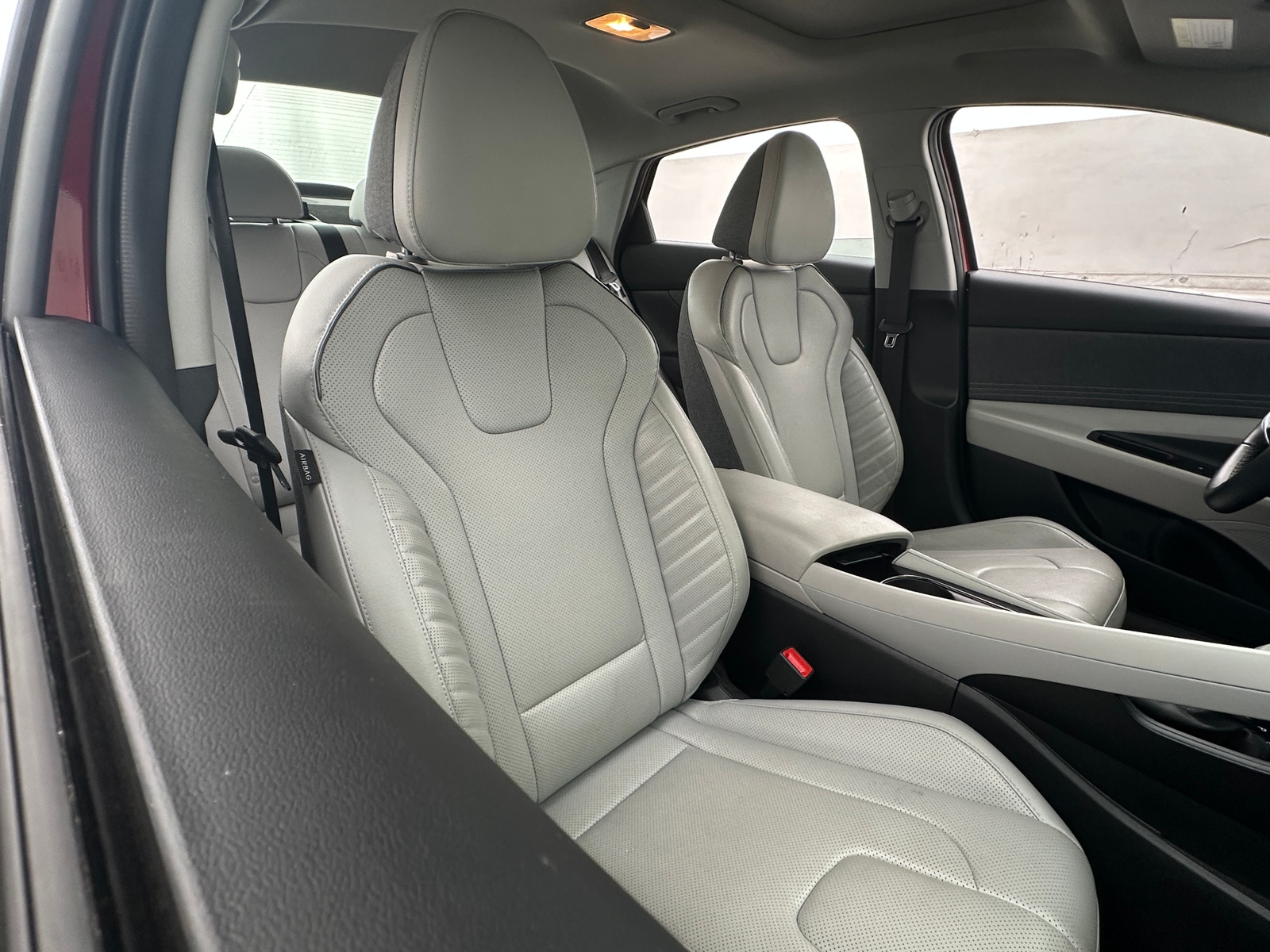 Thumbnail: 2024 Hyundai Elantra - 2