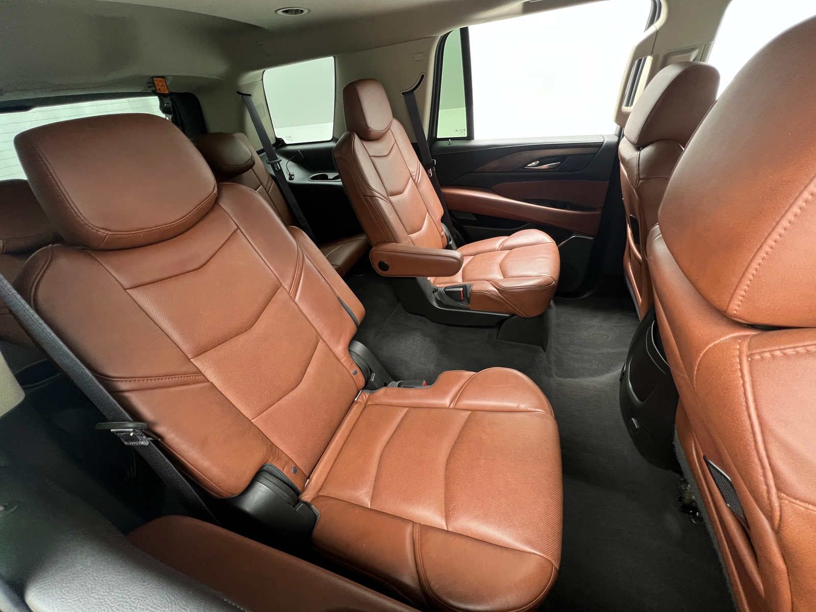 Thumbnail: 2015 Cadillac Escalade - 5