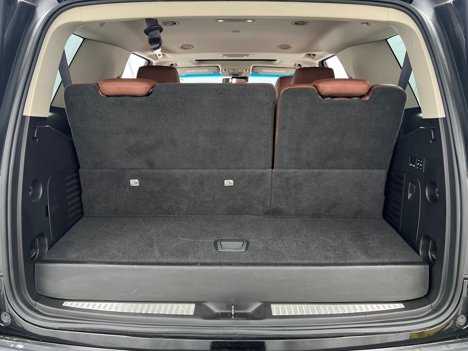 Thumbnail: 2015 Cadillac Escalade - 6