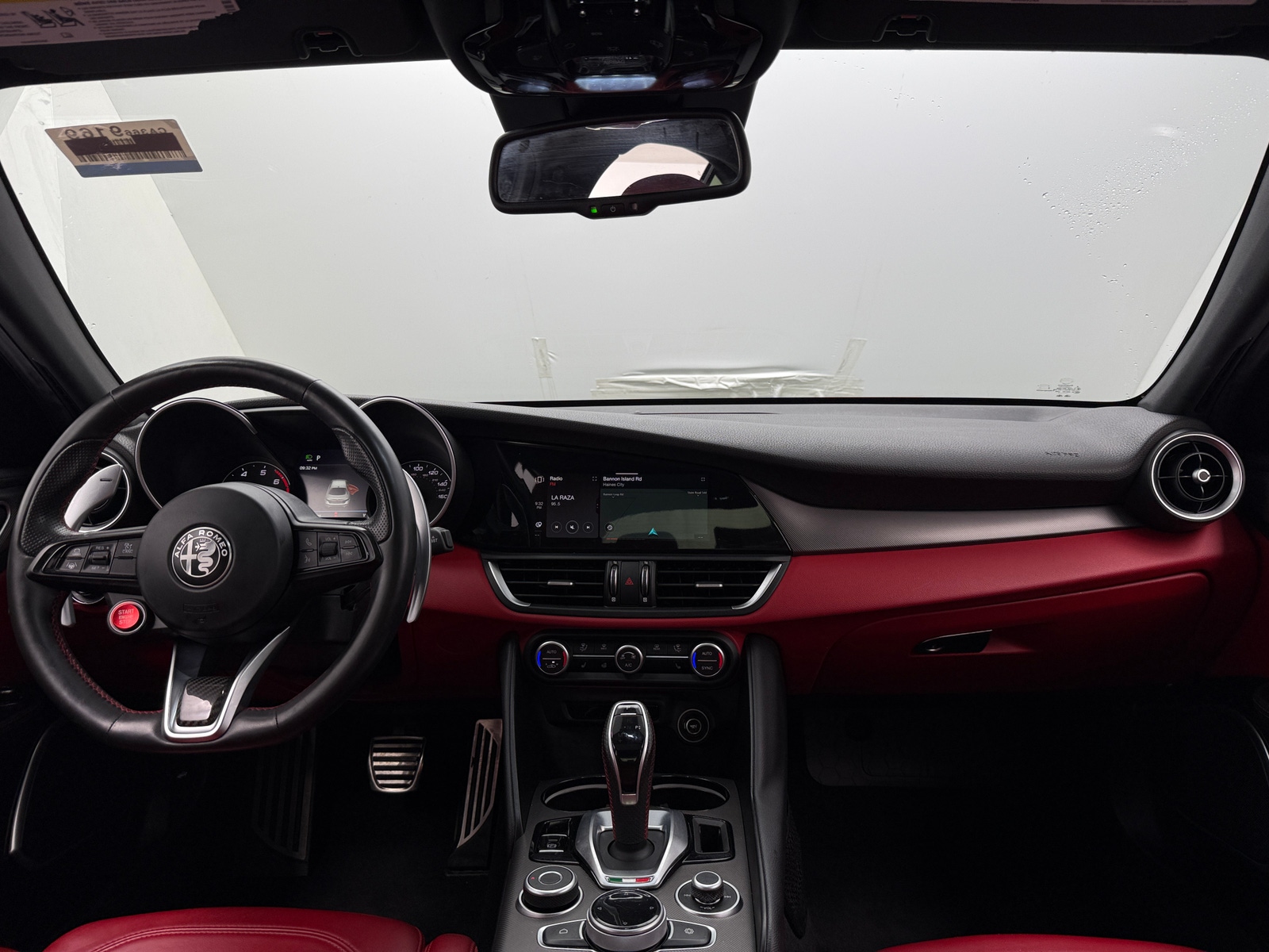 Thumbnail: 2021 Alfa Romeo Giulia - 2