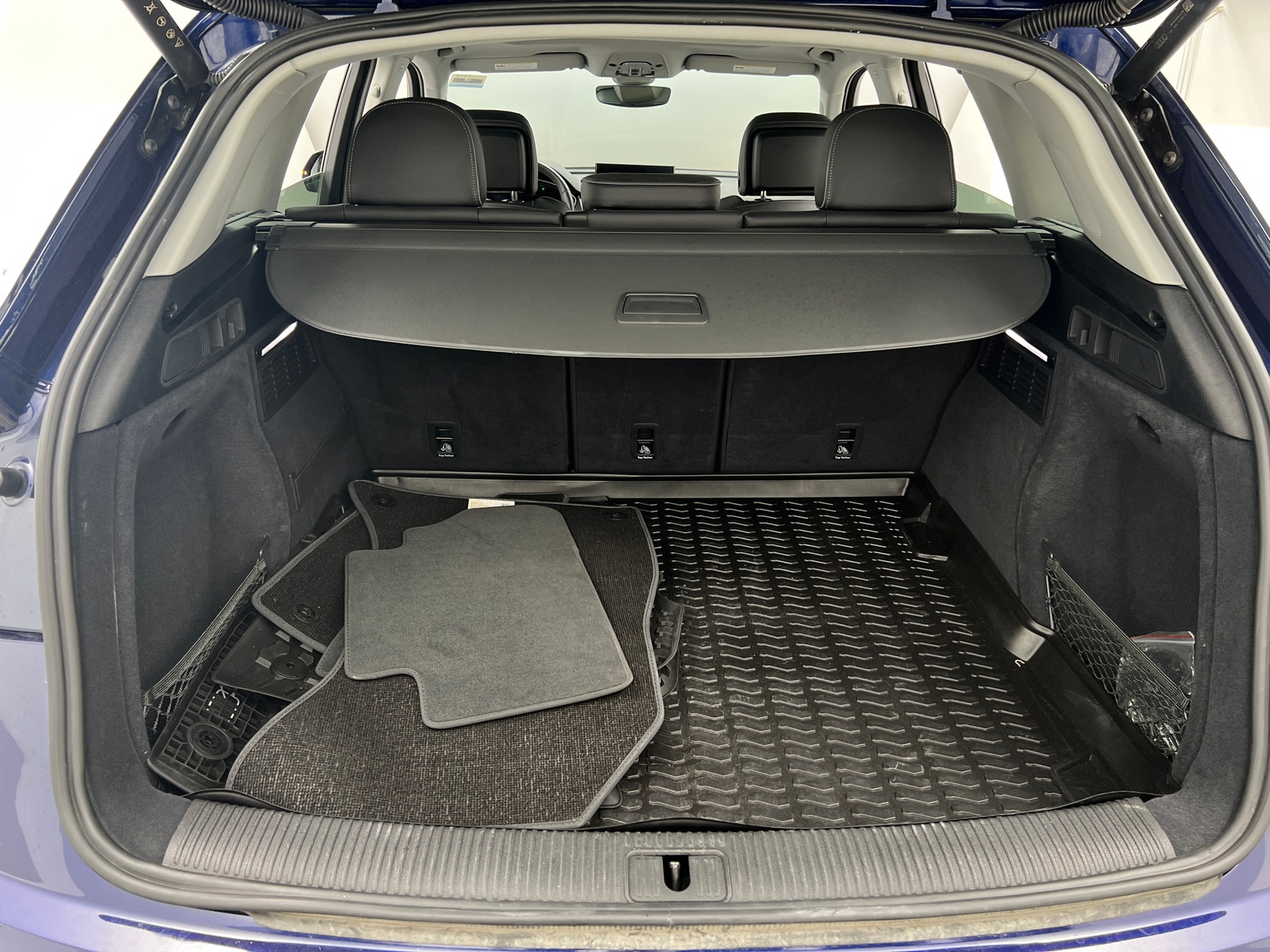 Thumbnail: 2023 Audi Q5 - 6