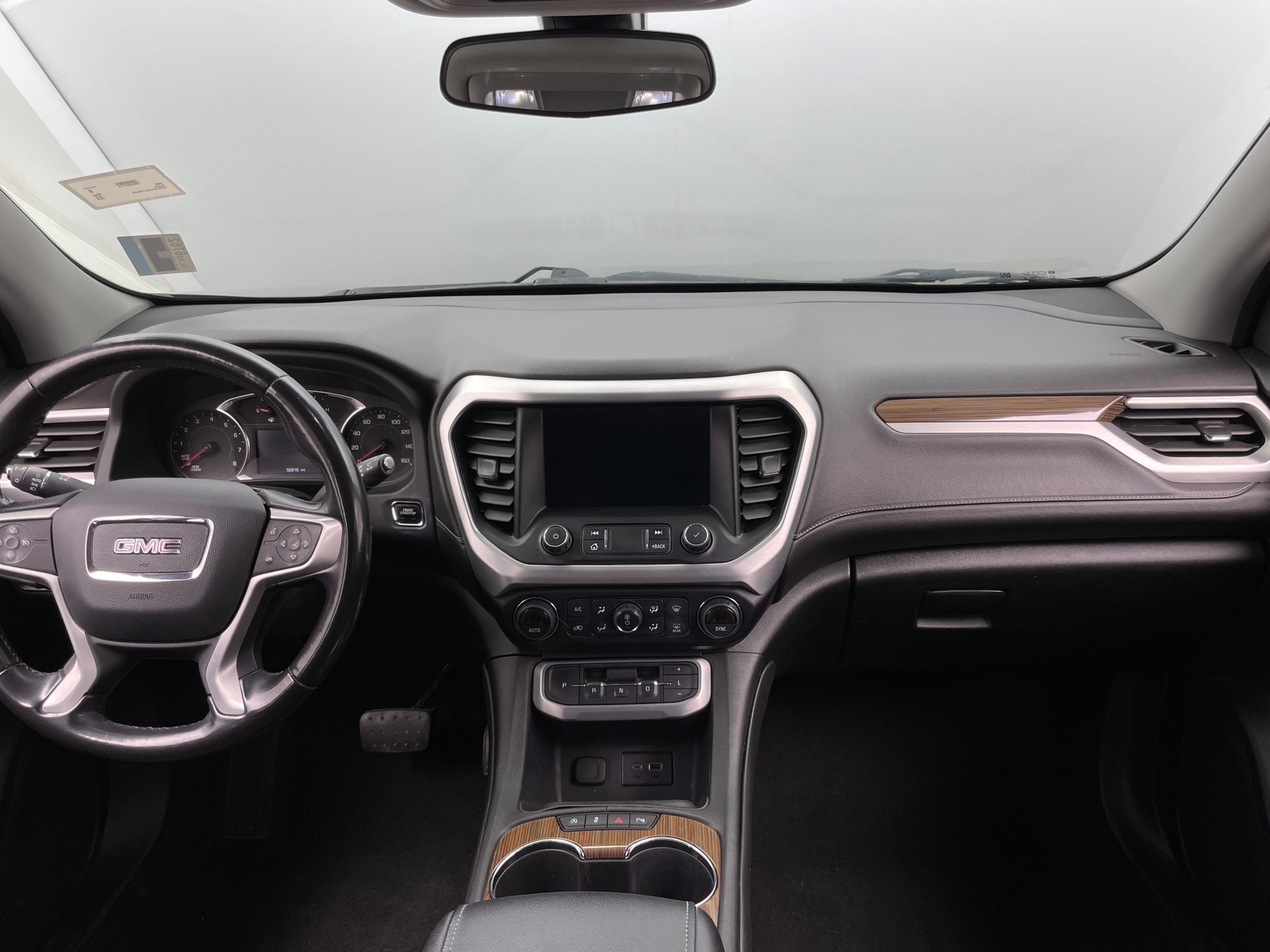 Thumbnail: 2020 GMC Acadia - 3