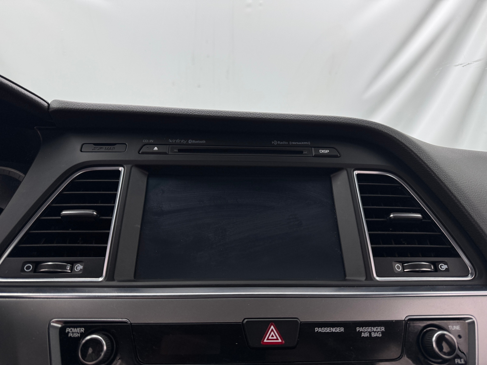 Thumbnail: 2017 Hyundai Sonata - 3