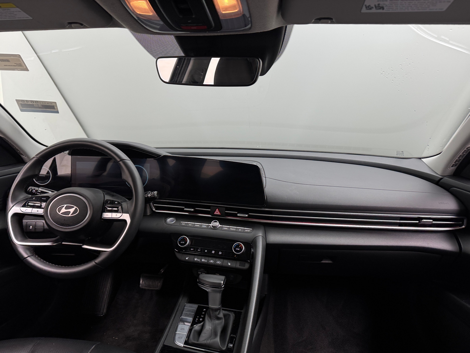 Thumbnail: 2024 Hyundai Elantra - 2