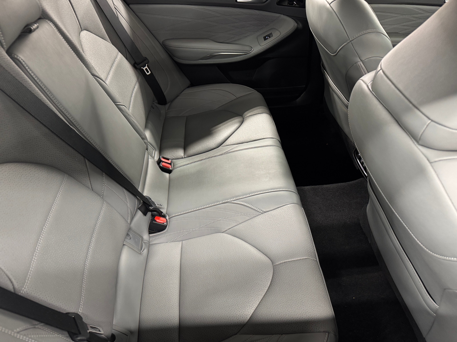 Thumbnail: 2019 Toyota Avalon - 5