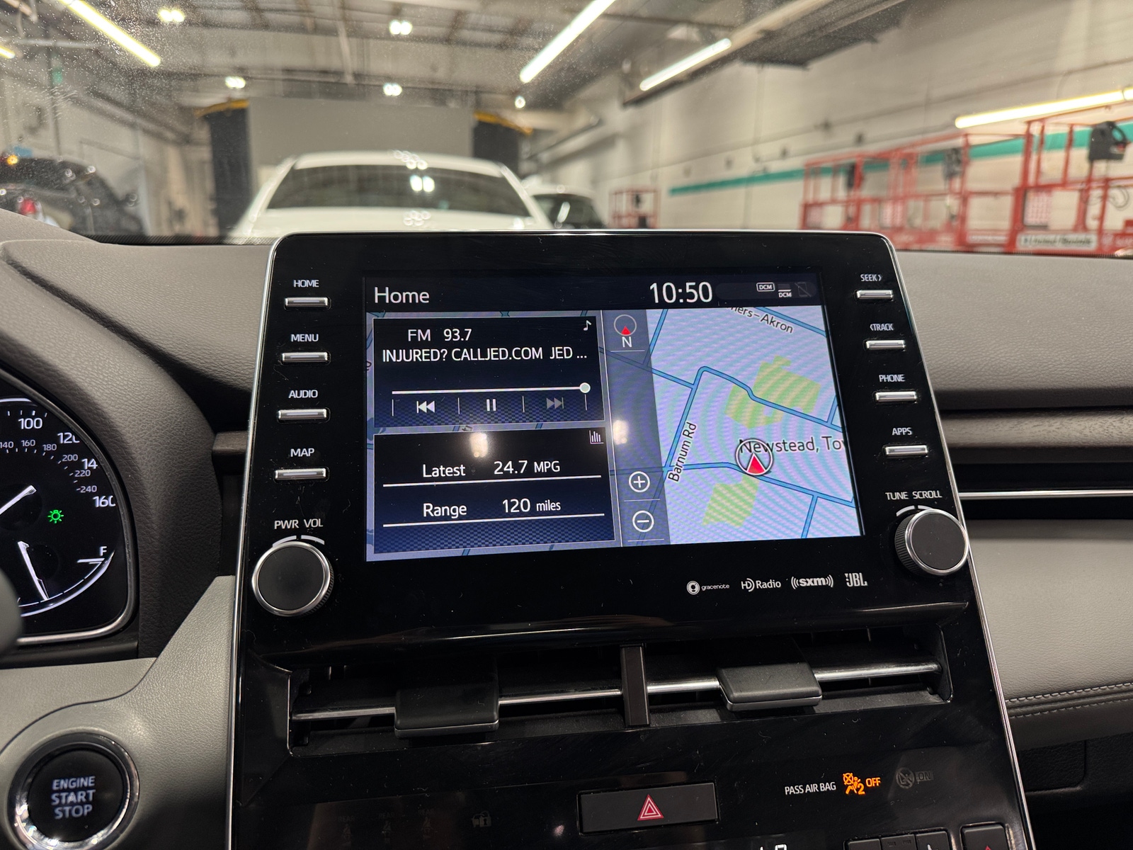 Thumbnail: 2019 Toyota Avalon - 3