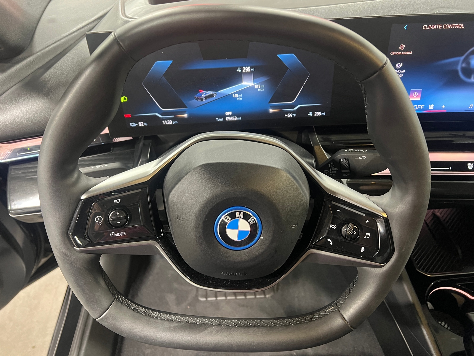 Thumbnail: 2024 BMW i5 - 4