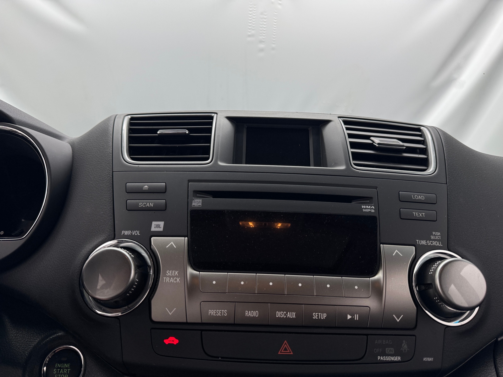 Thumbnail: 2012 Toyota Highlander - 3