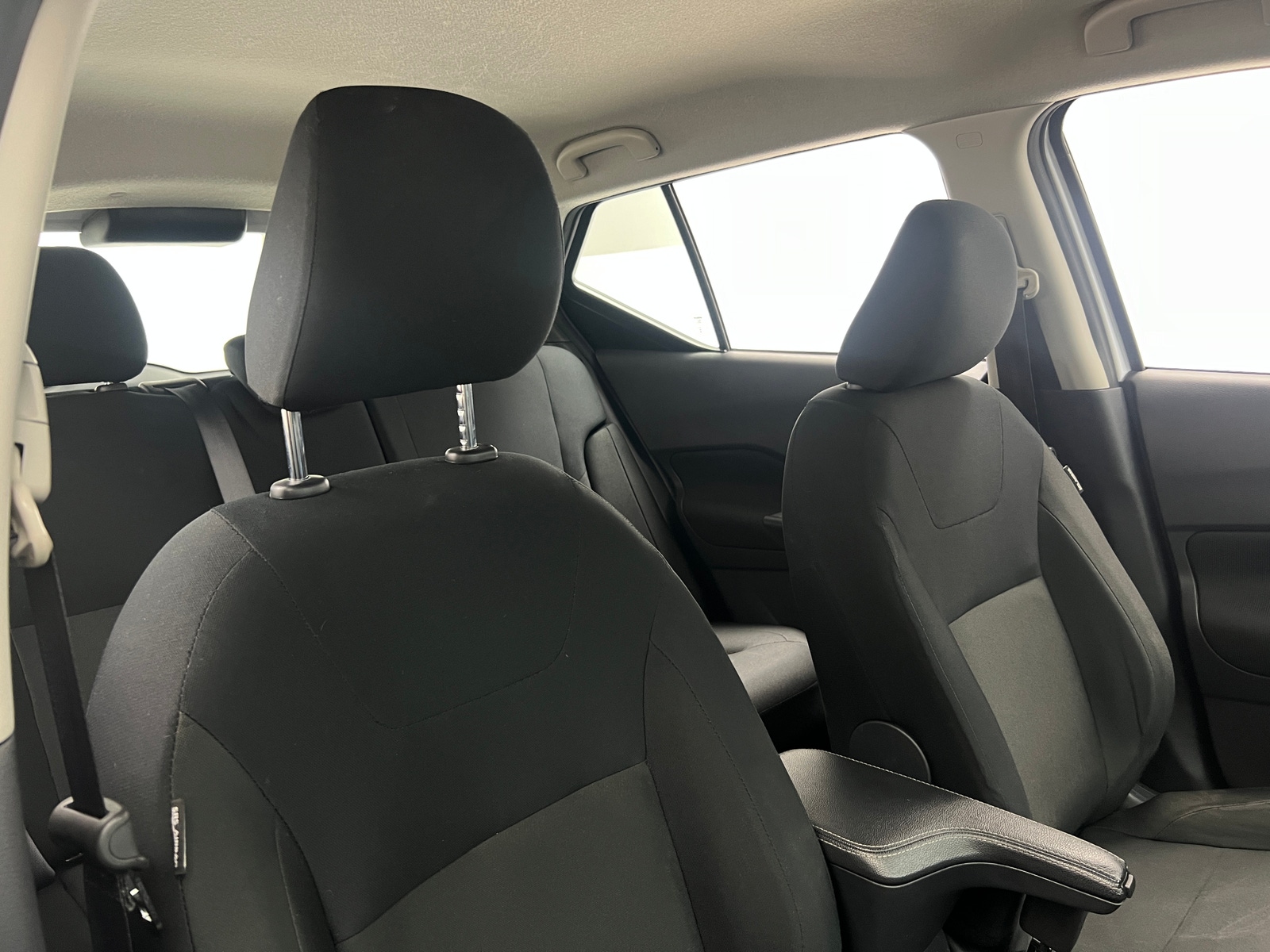 Thumbnail: 2024 Nissan Kicks - 2