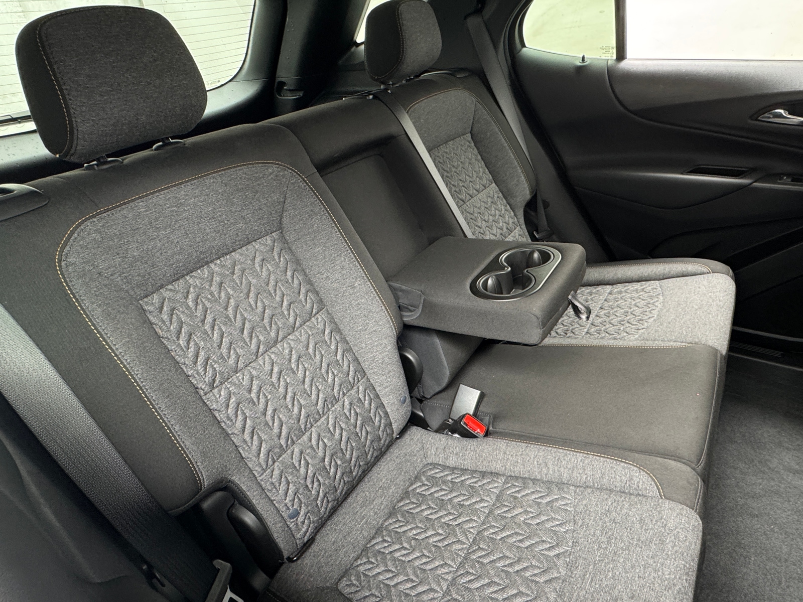 Thumbnail: 2023 Chevrolet Equinox - 6