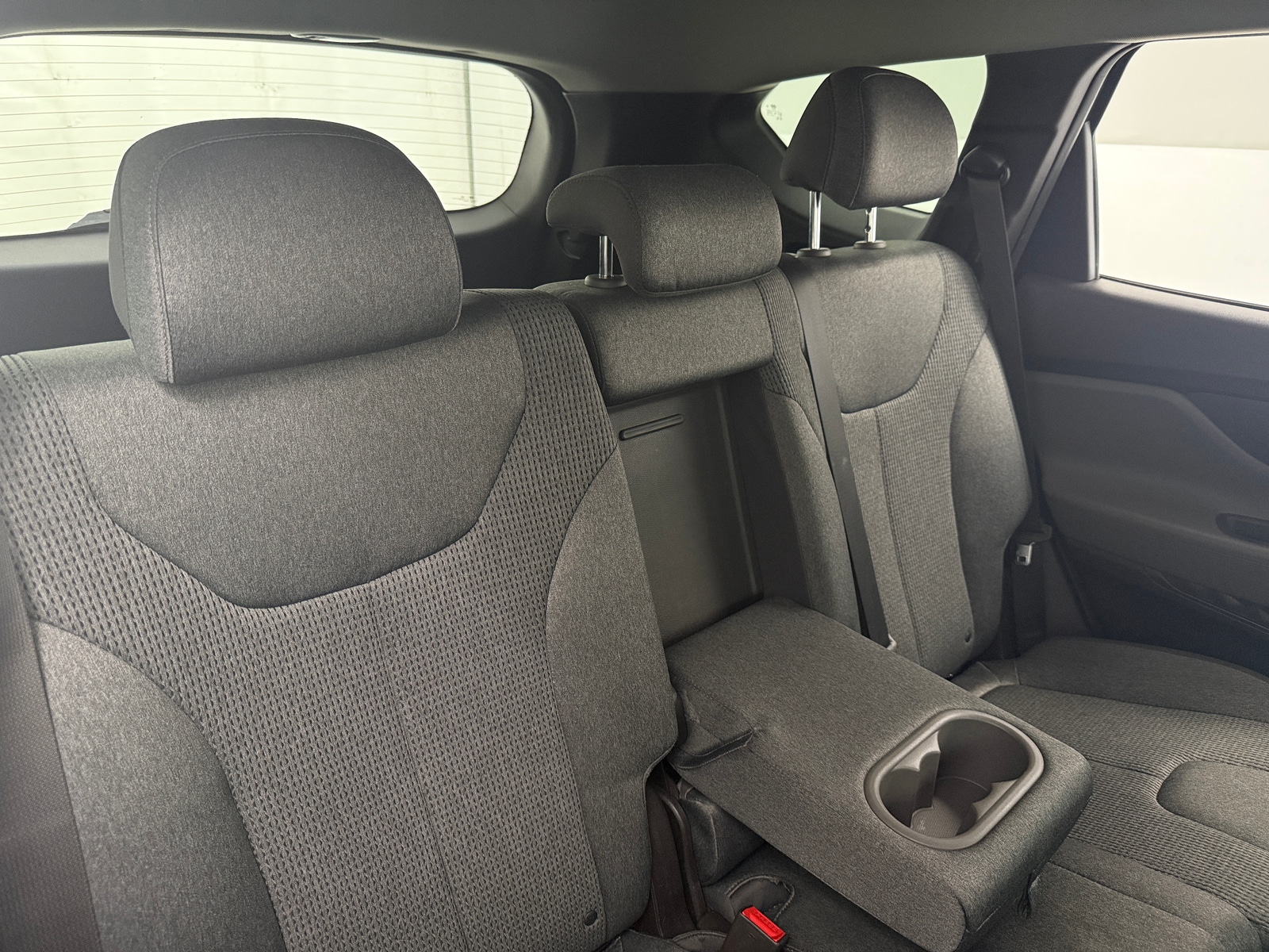 Thumbnail: 2020 Hyundai Santa Fe - 6