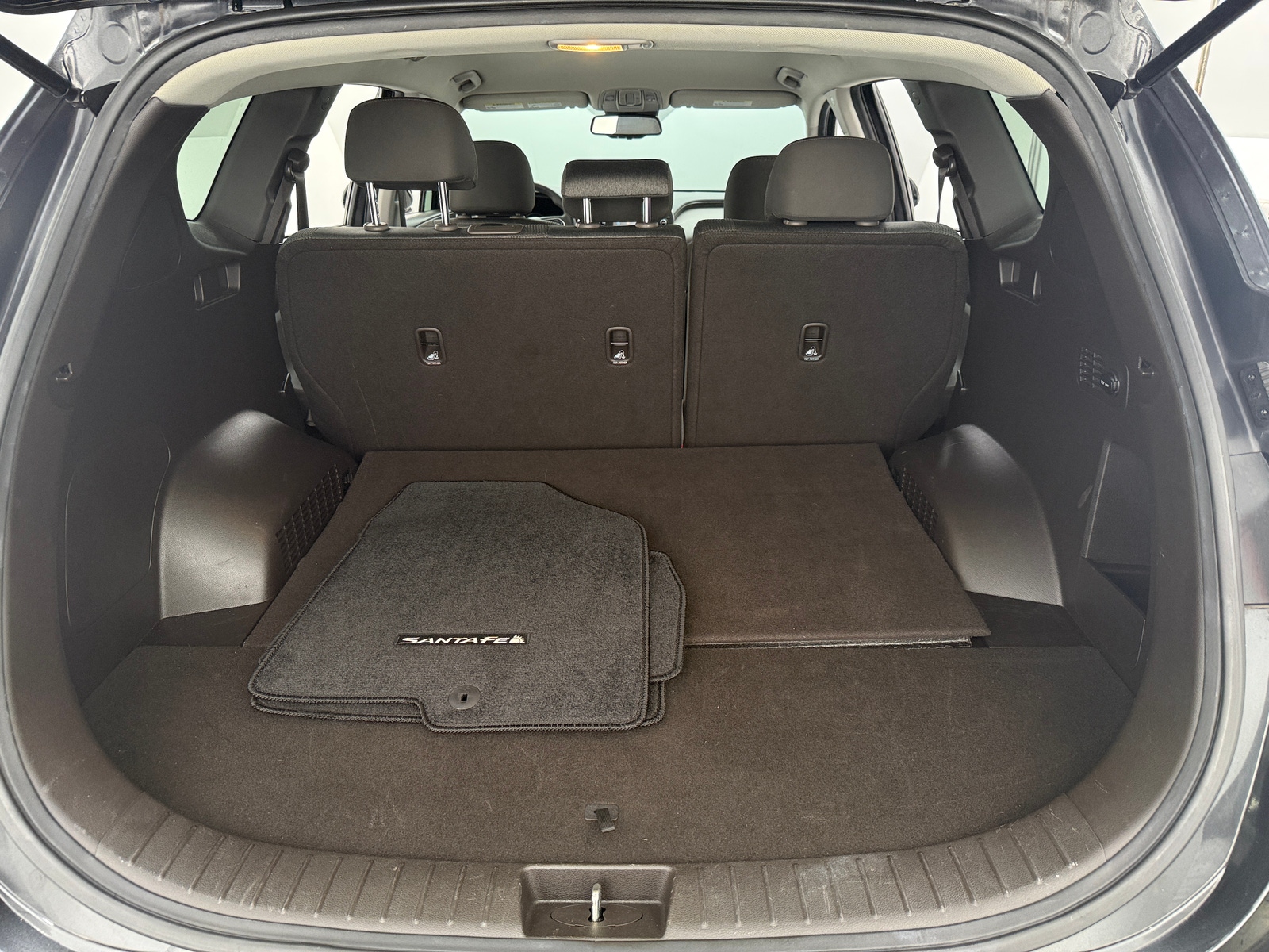 Thumbnail: 2020 Hyundai Santa Fe - 7