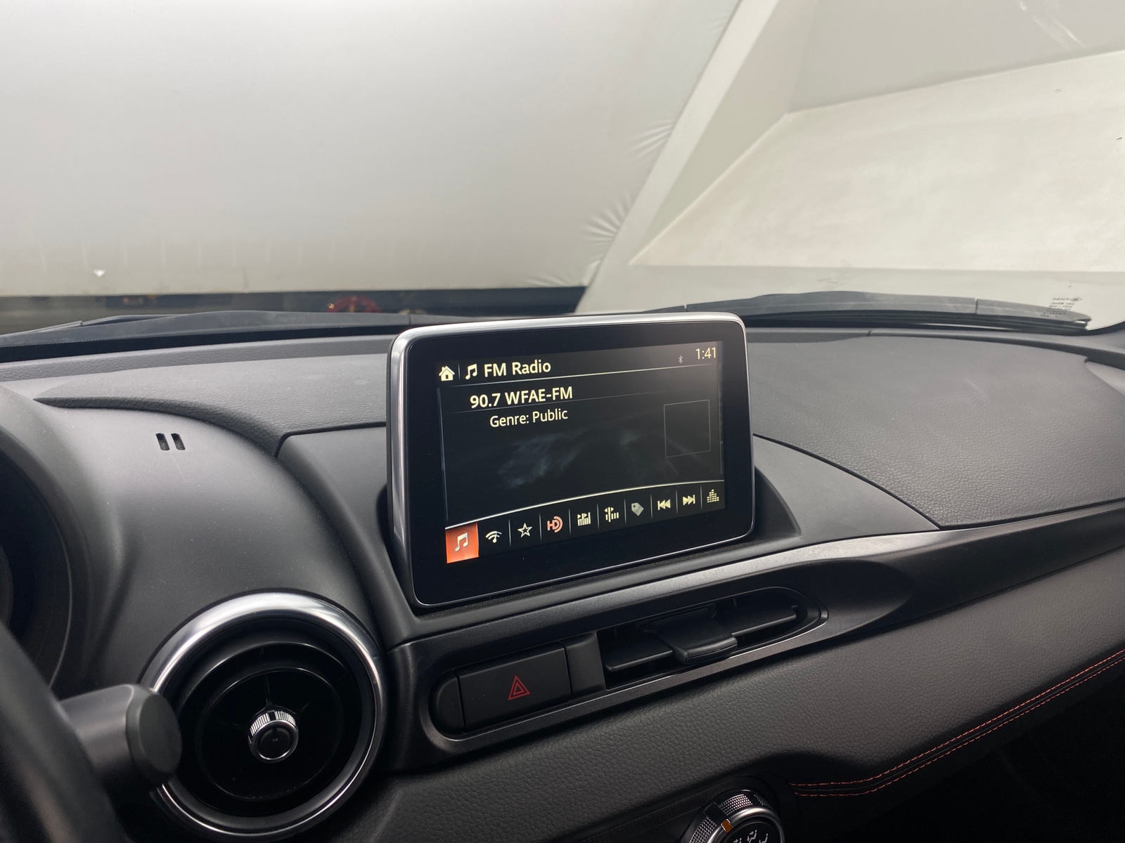 Thumbnail: 2018 Fiat 124 Spider - 3