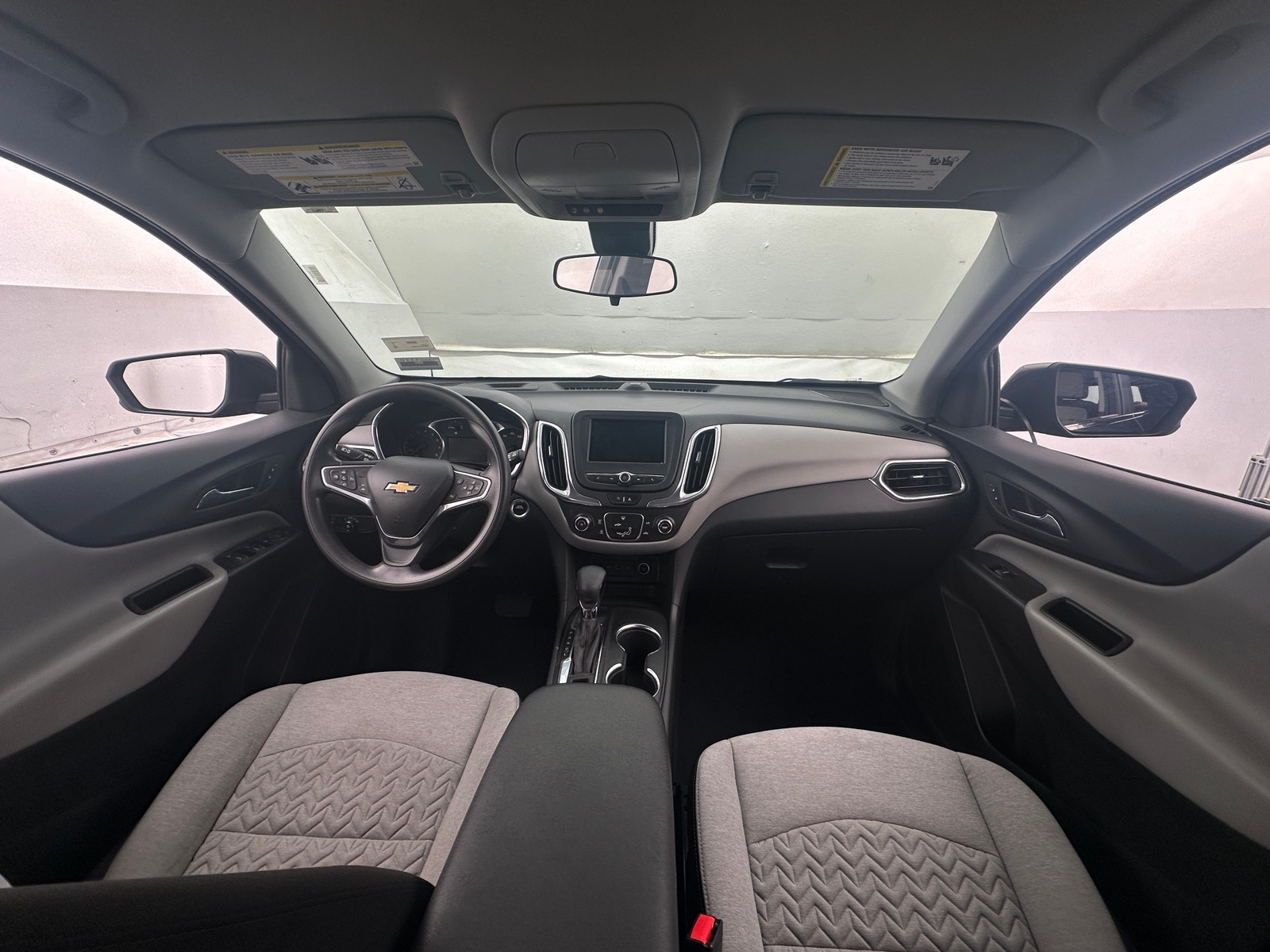 Thumbnail: 2023 Chevrolet Equinox - 3