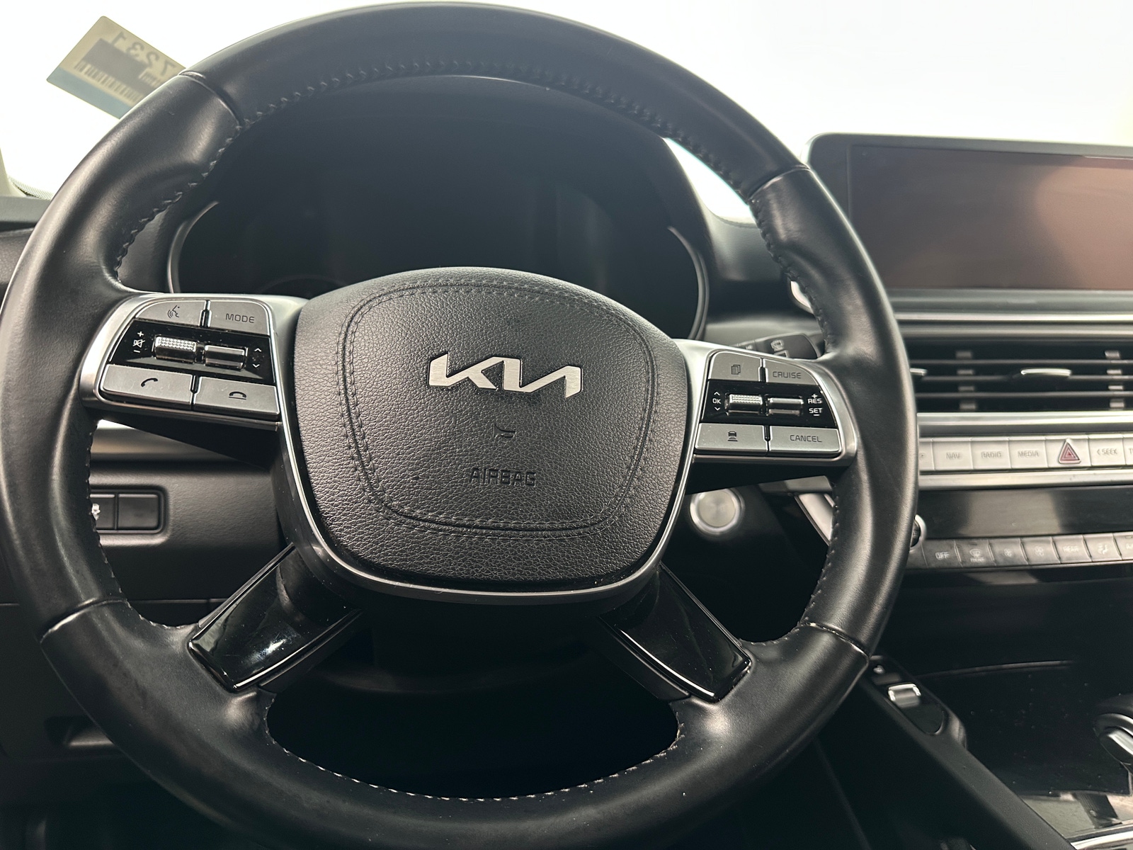 Thumbnail: 2022 Kia Telluride - 4