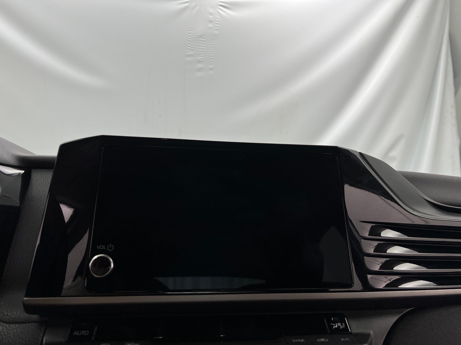 Thumbnail: 2025 Toyota Camry - 4