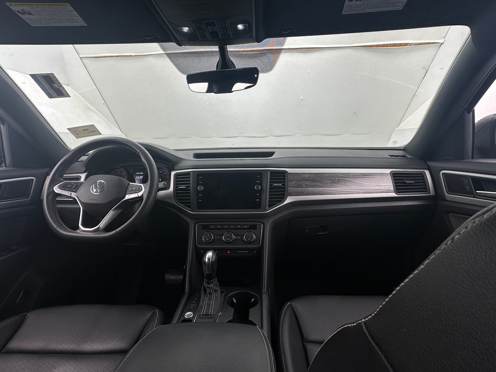 Thumbnail: 2021 Volkswagen Atlas - 2