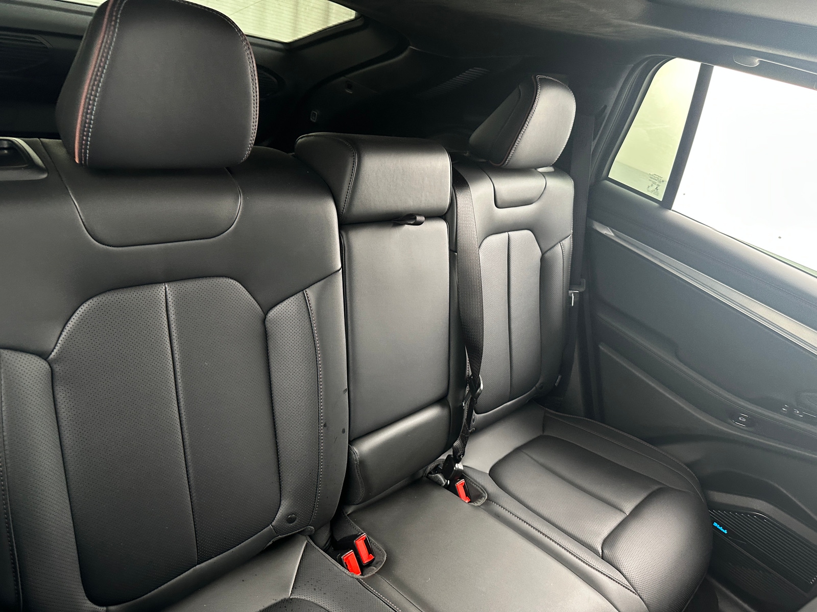 Thumbnail: 2024 Jeep Wagoneer S - 5