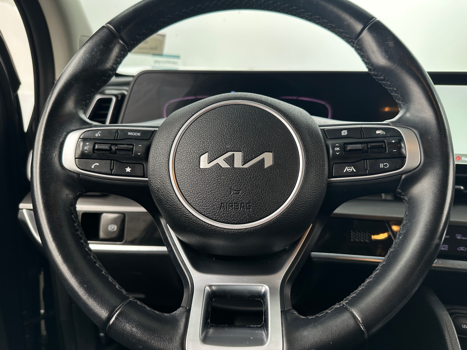 Thumbnail: 2023 Kia Sportage - 4