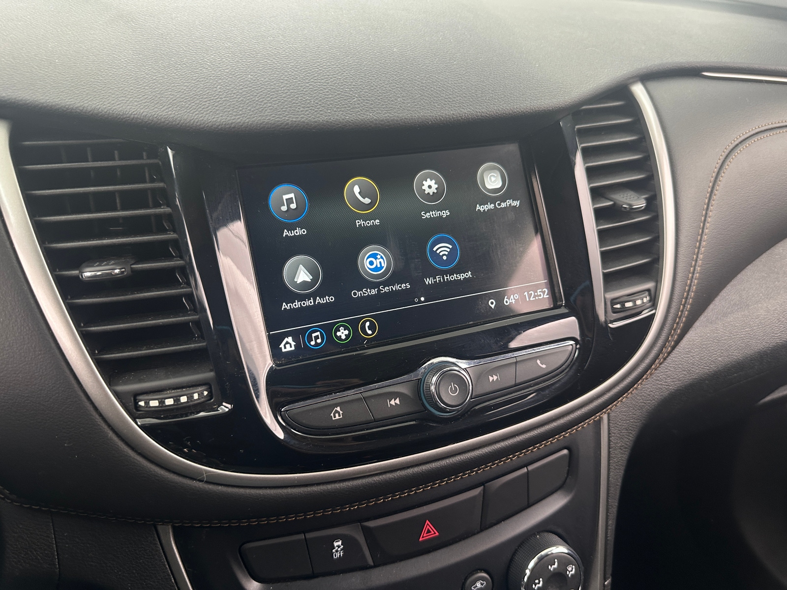 Thumbnail: 2018 Chevrolet Trax - 4