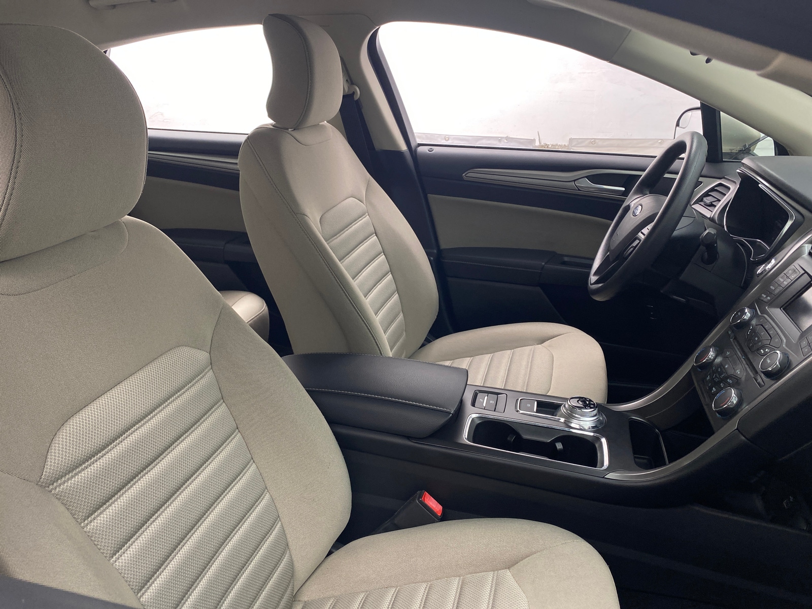 Thumbnail: 2017 Ford Fusion - 2