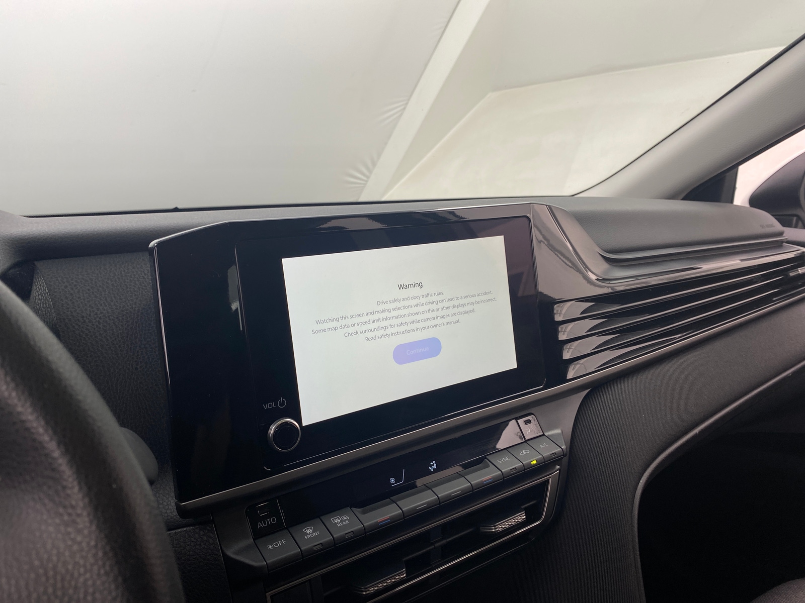 Thumbnail: 2025 Toyota Camry - 4