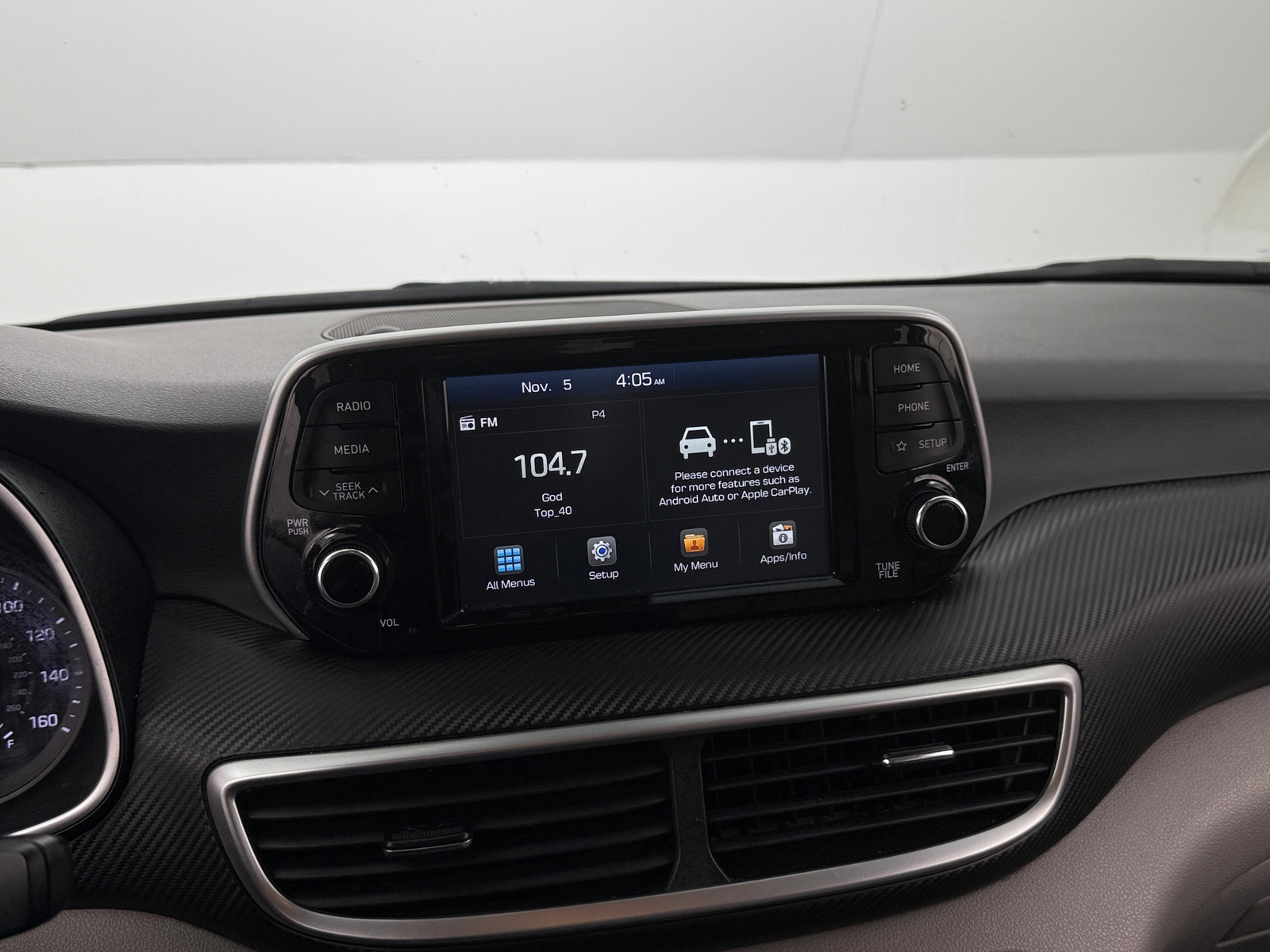 Thumbnail: 2019 Hyundai Tucson - 4