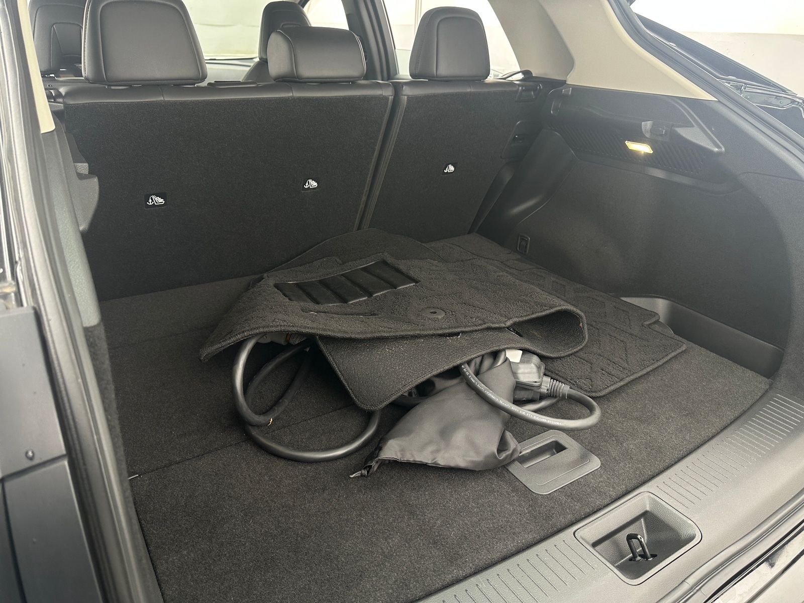 Thumbnail: 2023 Nissan Ariya - 6