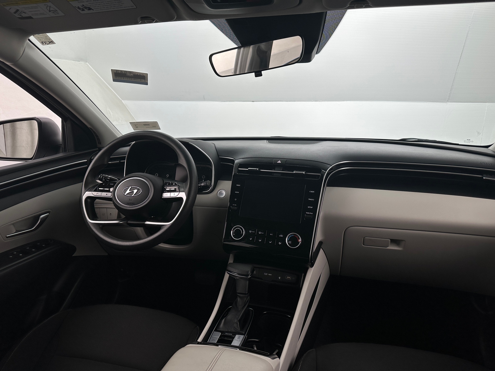 Thumbnail: 2023 Hyundai Tucson - 3