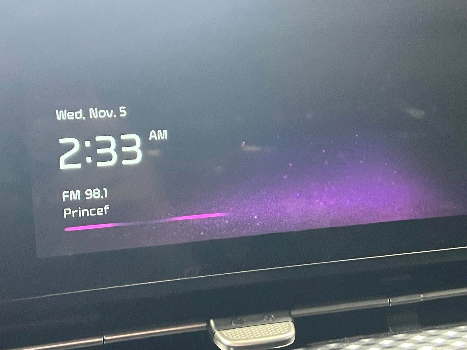 Thumbnail: 2024 Kia Carnival - 3