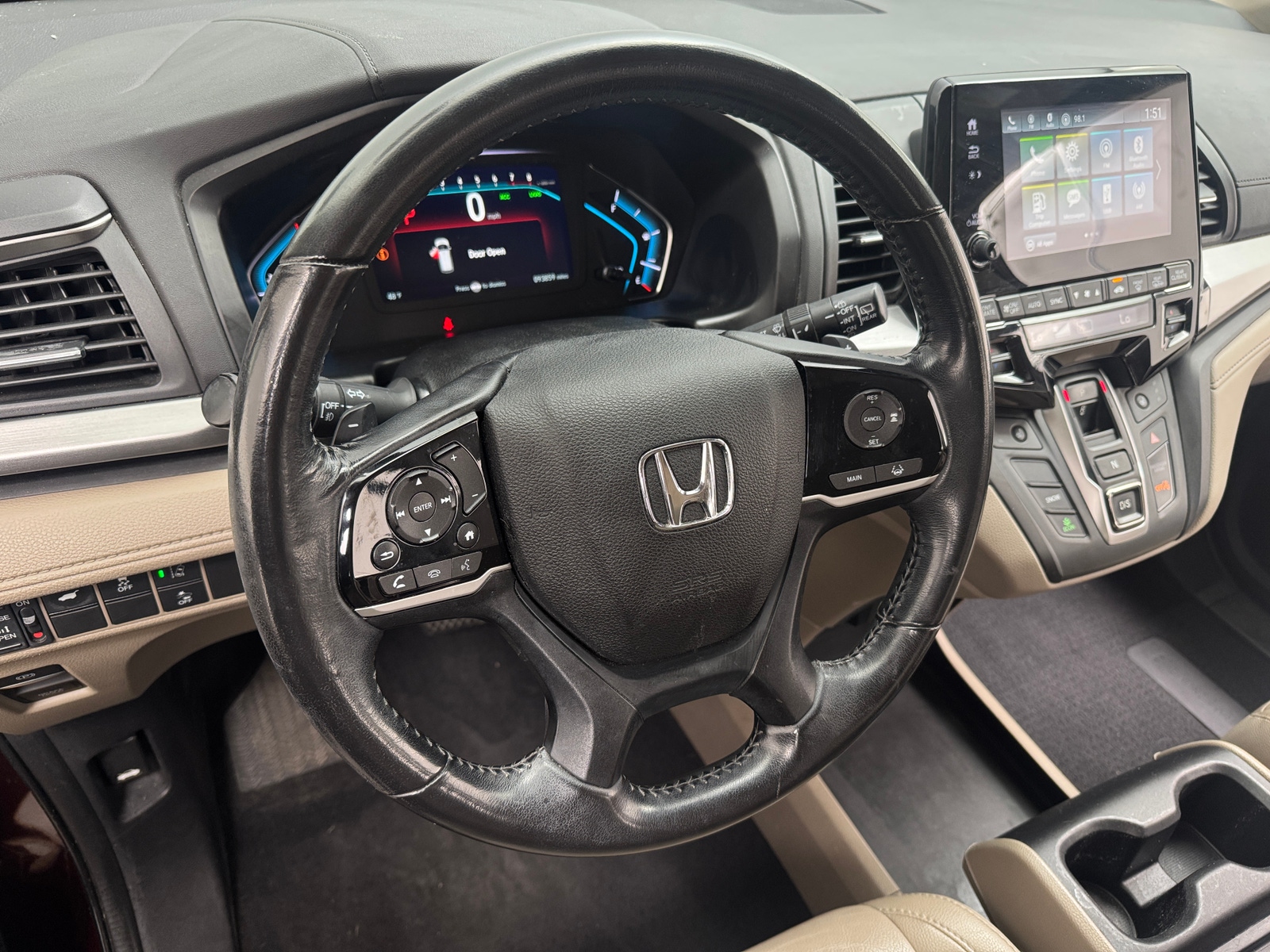 Thumbnail: 2018 Honda Odyssey - 4